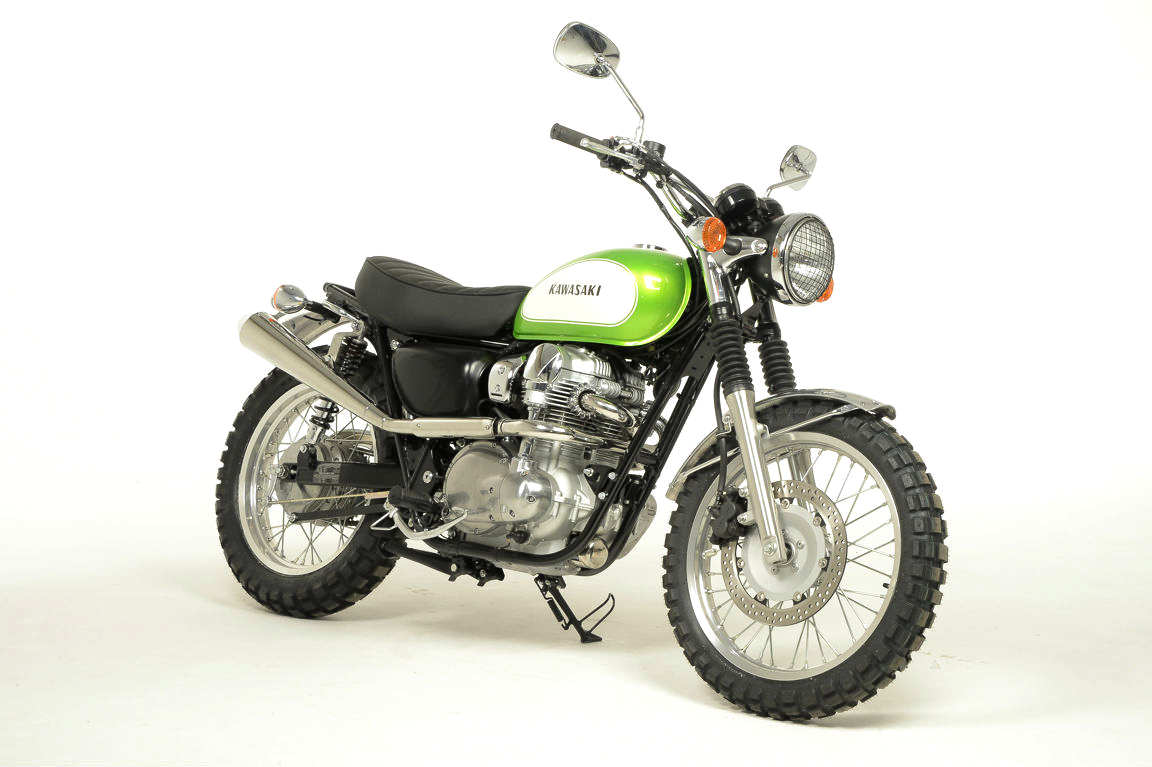 Kawasaki W800 Scrambler Front Side Review Wallpaper - Kawasaki W800 , HD Wallpaper & Backgrounds