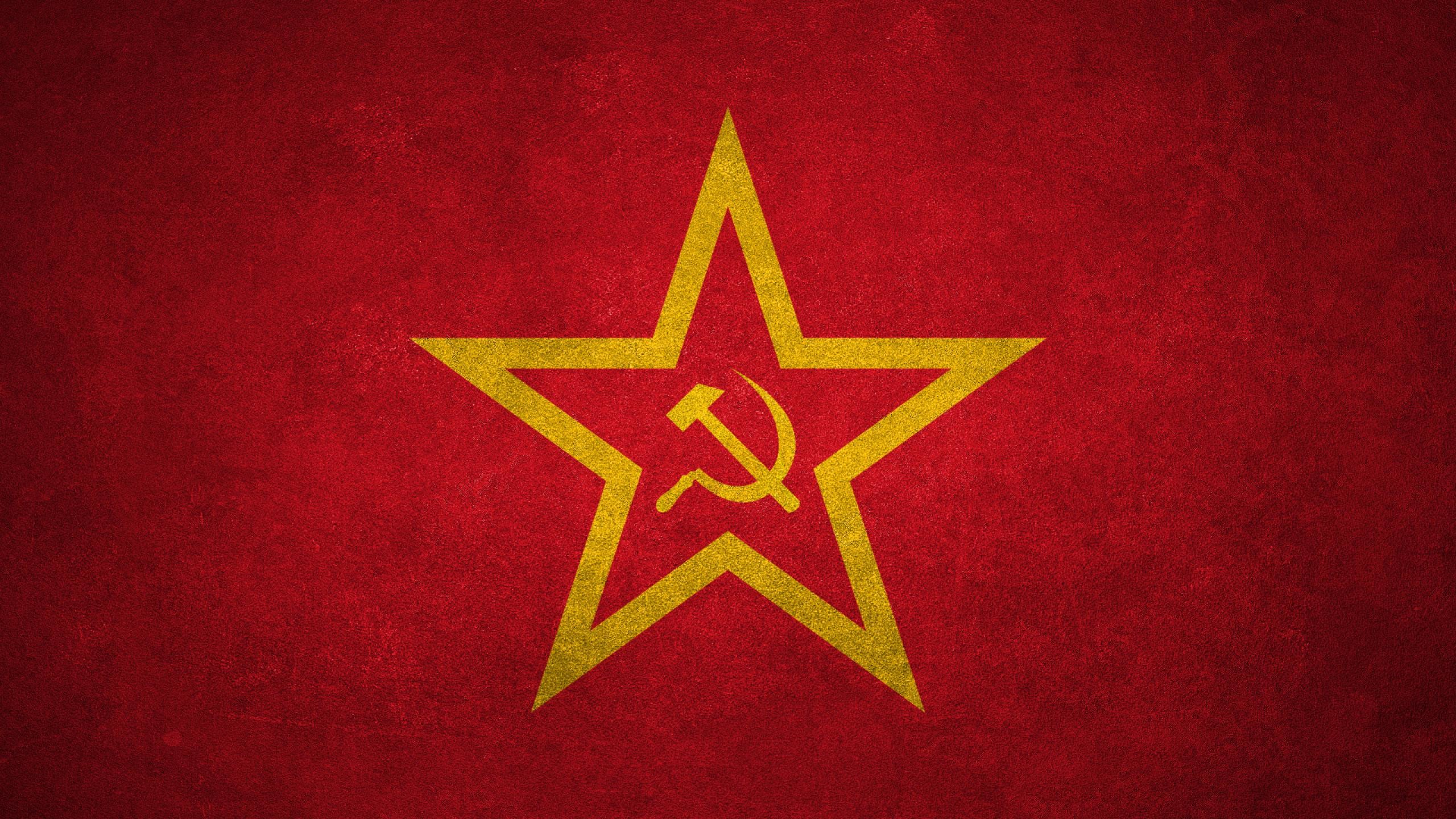 Flag And National Emblem Of Russia - Soviet Union , HD Wallpaper & Backgrounds