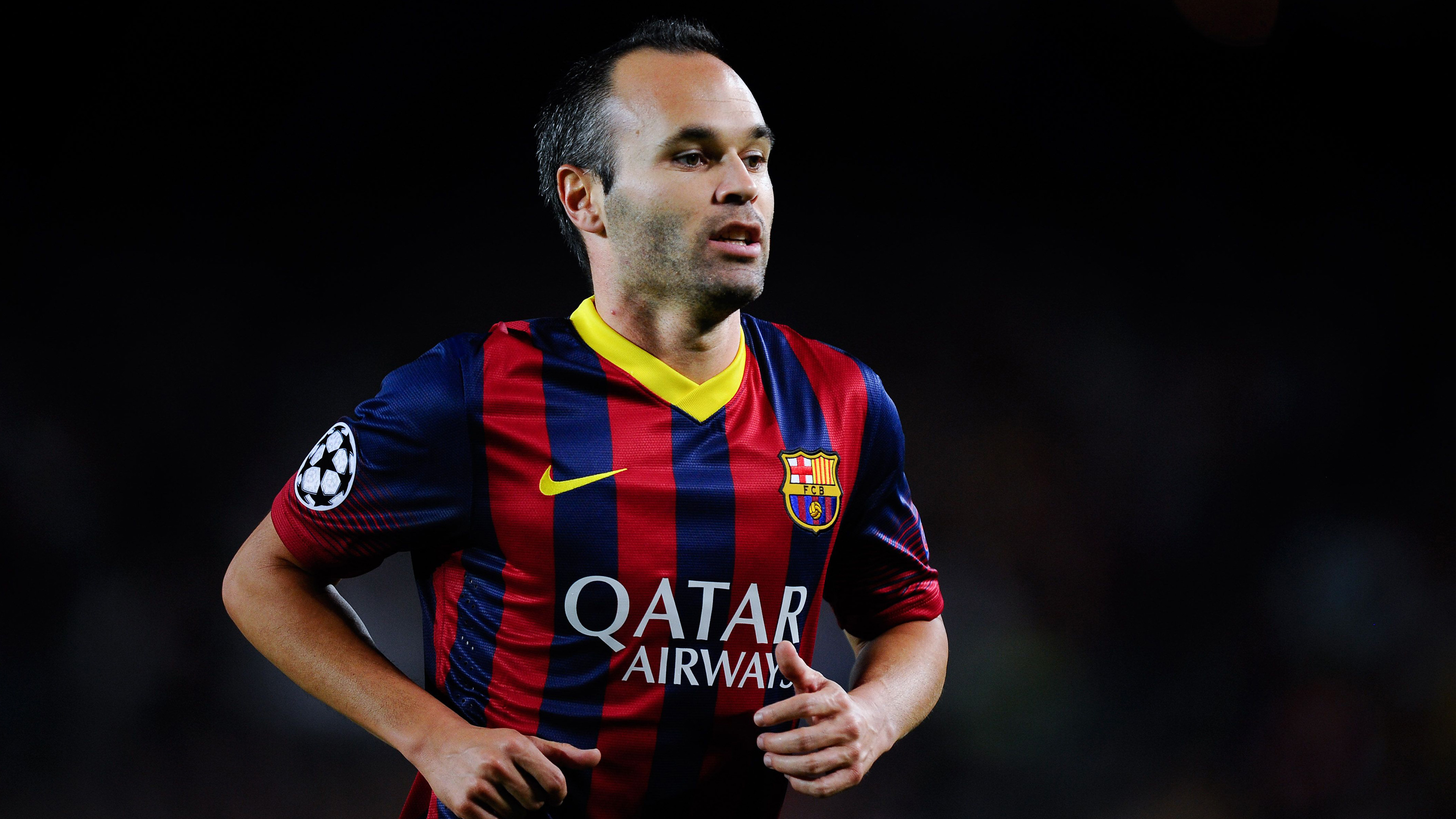 Andres Iniesta2513116816 - Napoli Barcellona Champions League , HD Wallpaper & Backgrounds