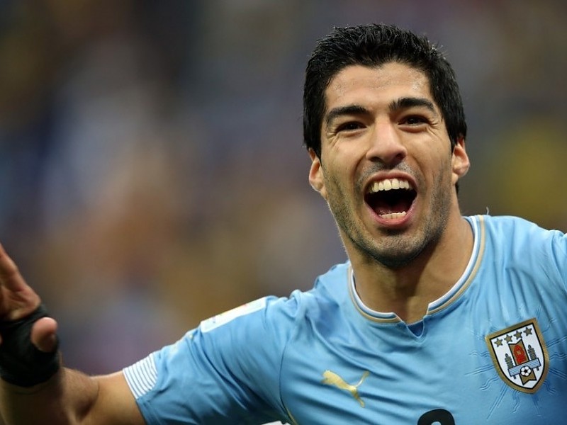 Luis Suarez Uruguay Football Wallpaper - Uruguay National Football Team , HD Wallpaper & Backgrounds