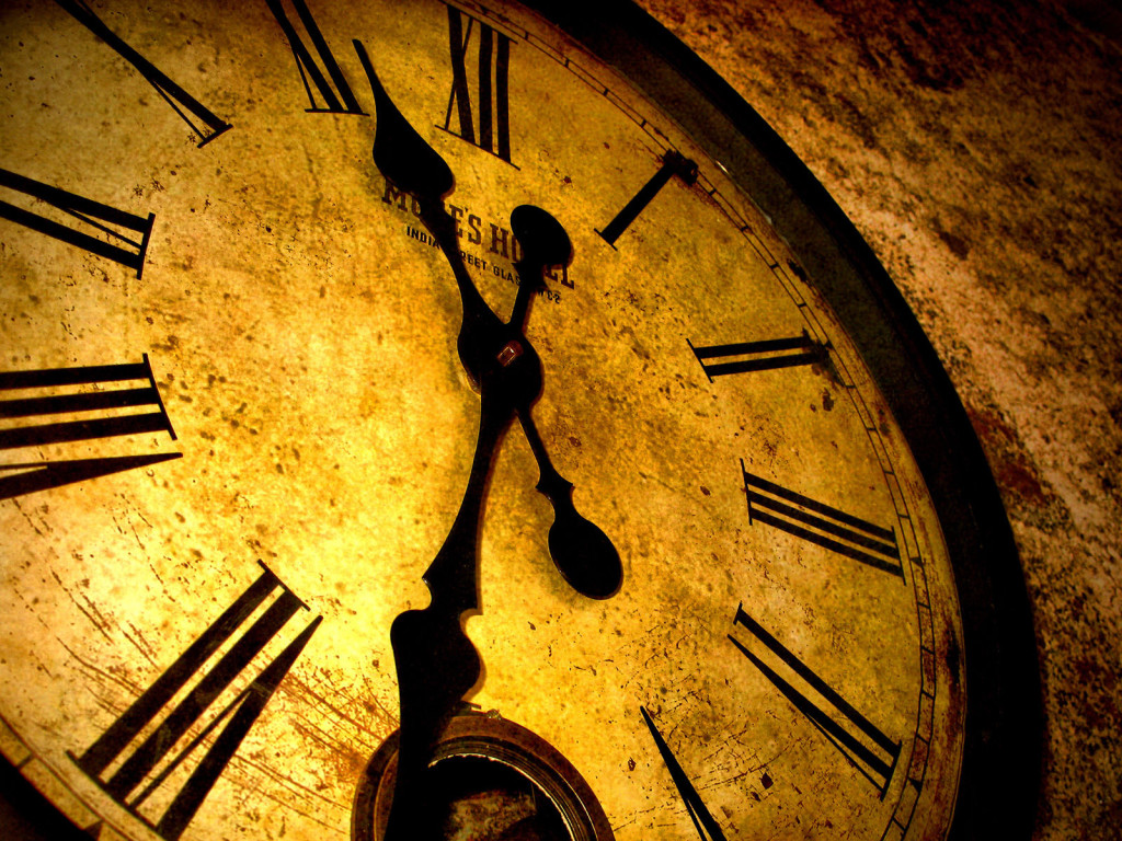 Clock Wallpaper - Clock God , HD Wallpaper & Backgrounds