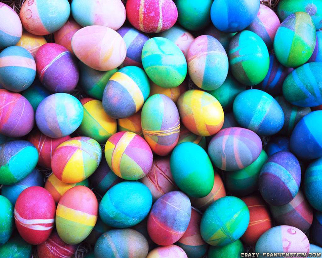 Free Easter Wallpapers For Laptops Ro - Dyed Easter Eggs , HD Wallpaper & Backgrounds
