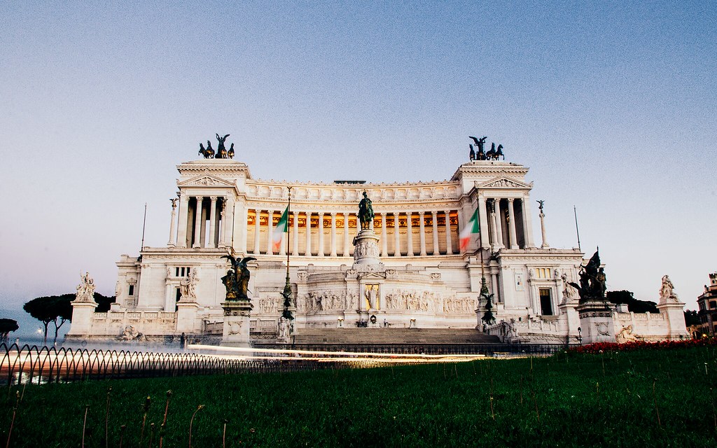 Roma, Italy Tags - Monument To Vittorio Emanuele Ii , HD Wallpaper & Backgrounds