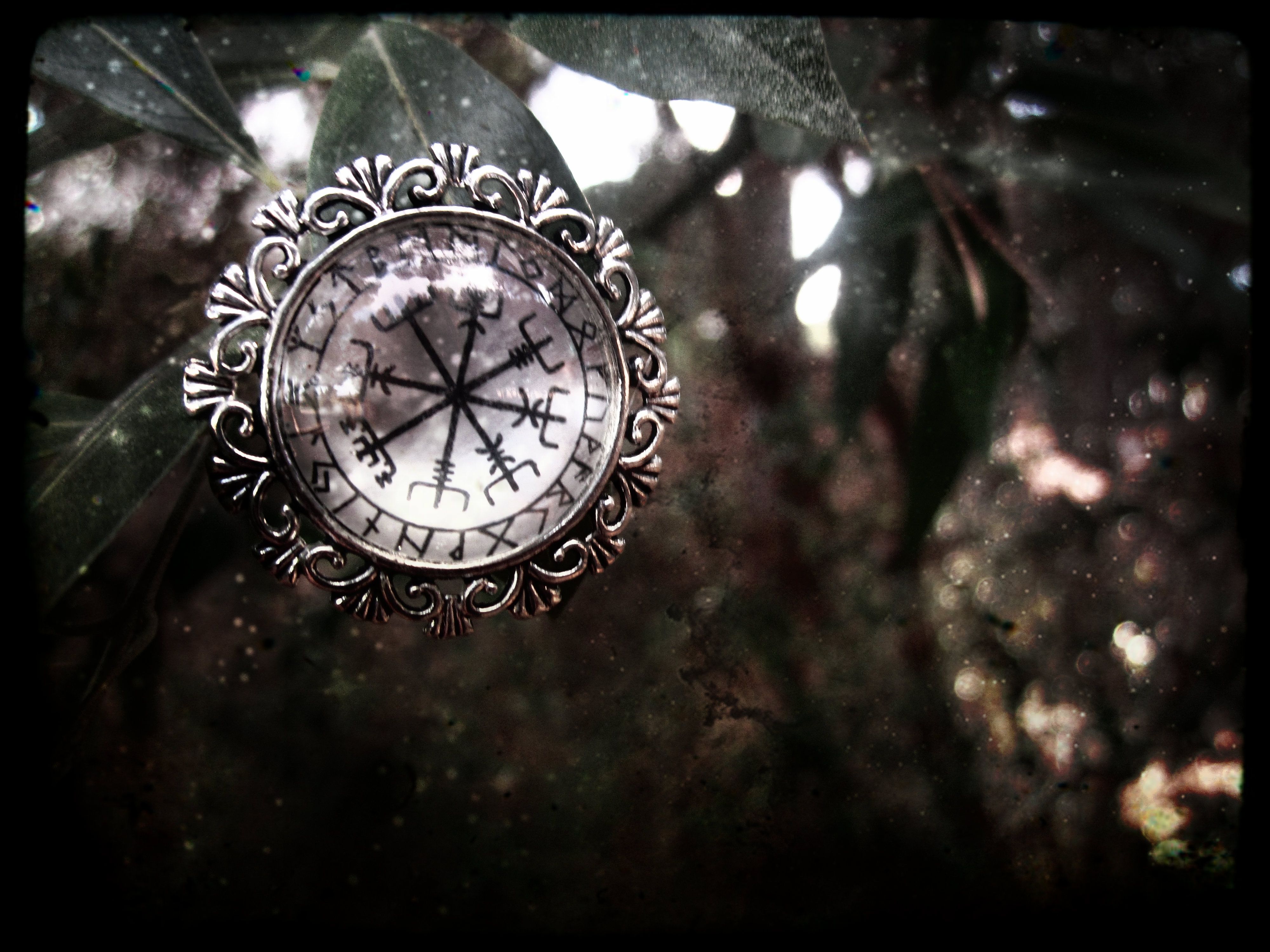 Last Witch Hunter Window Symbol , HD Wallpaper & Backgrounds