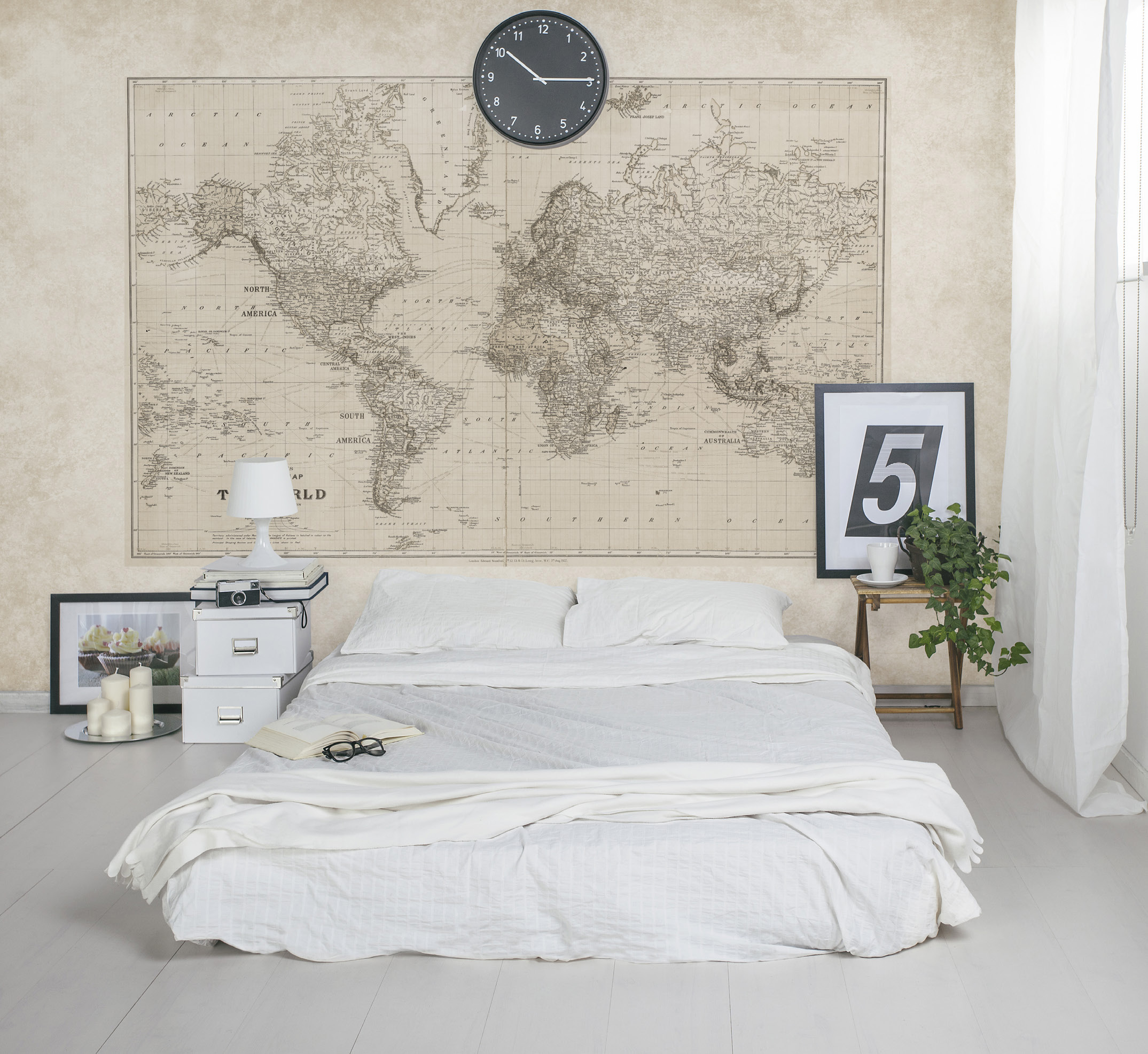 World Maps Room 5 Map Wallpaper Acafbdd Fabulous For - Map Wallpaper For Bedroom , HD Wallpaper & Backgrounds