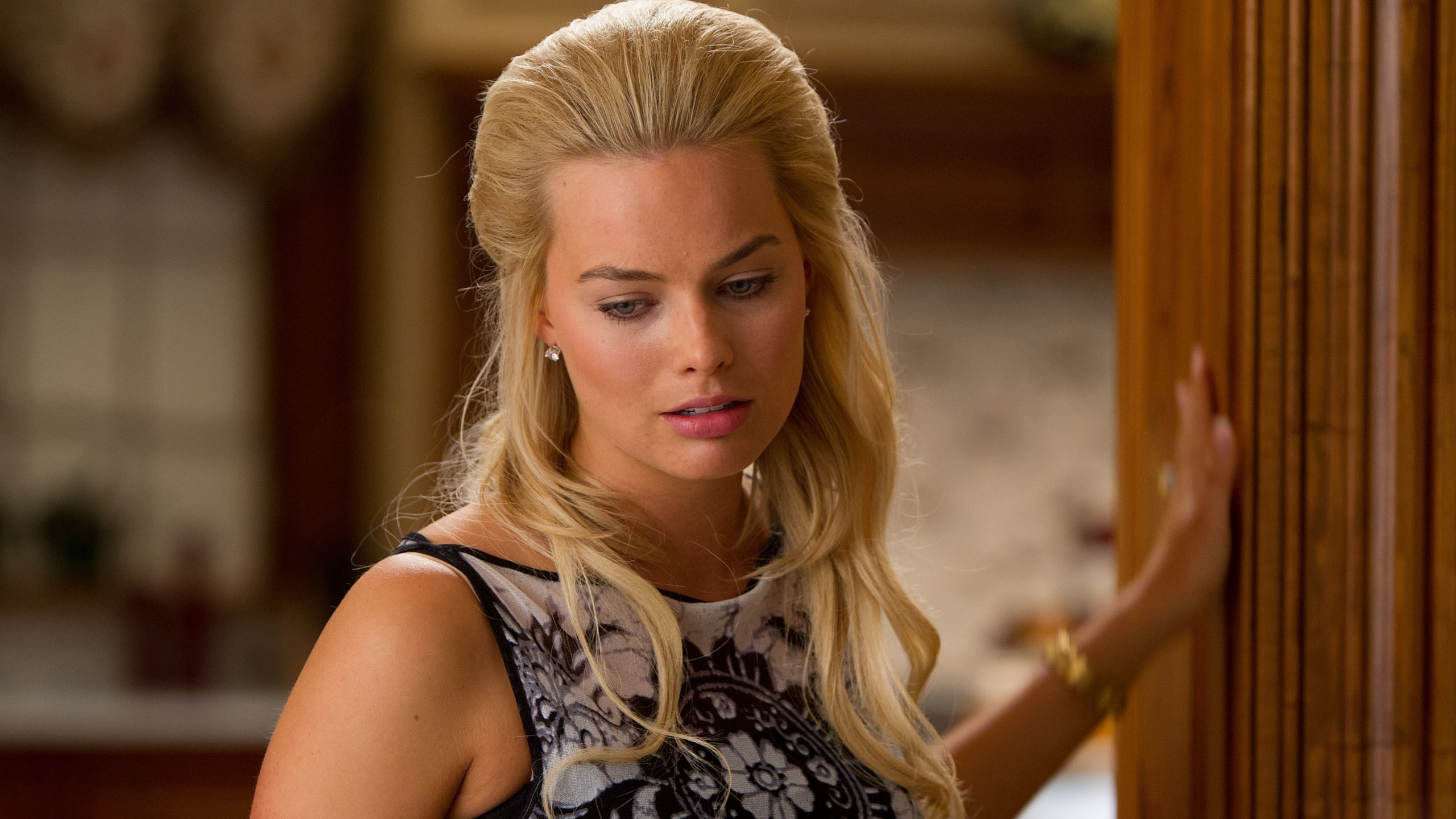 Hier Bei Xshyfc - Wolf Of Wall Street Margot Robbie Costumes , HD Wallpaper & Backgrounds