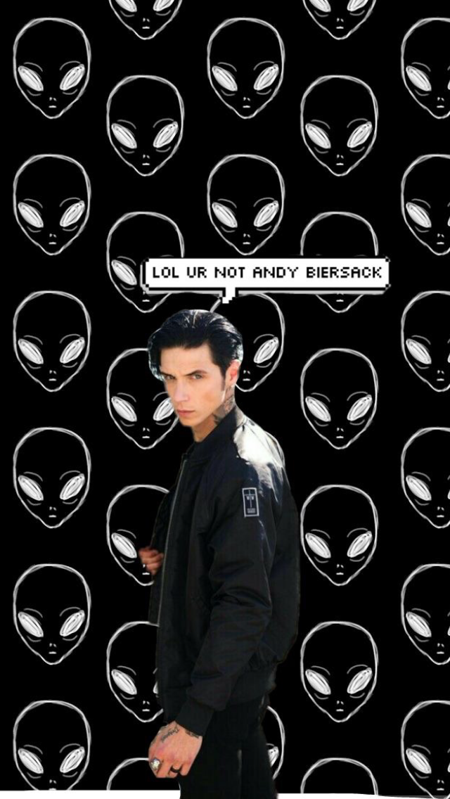 Andy Biersack Wallpaper Iphone - Black And White Alien , HD Wallpaper & Backgrounds