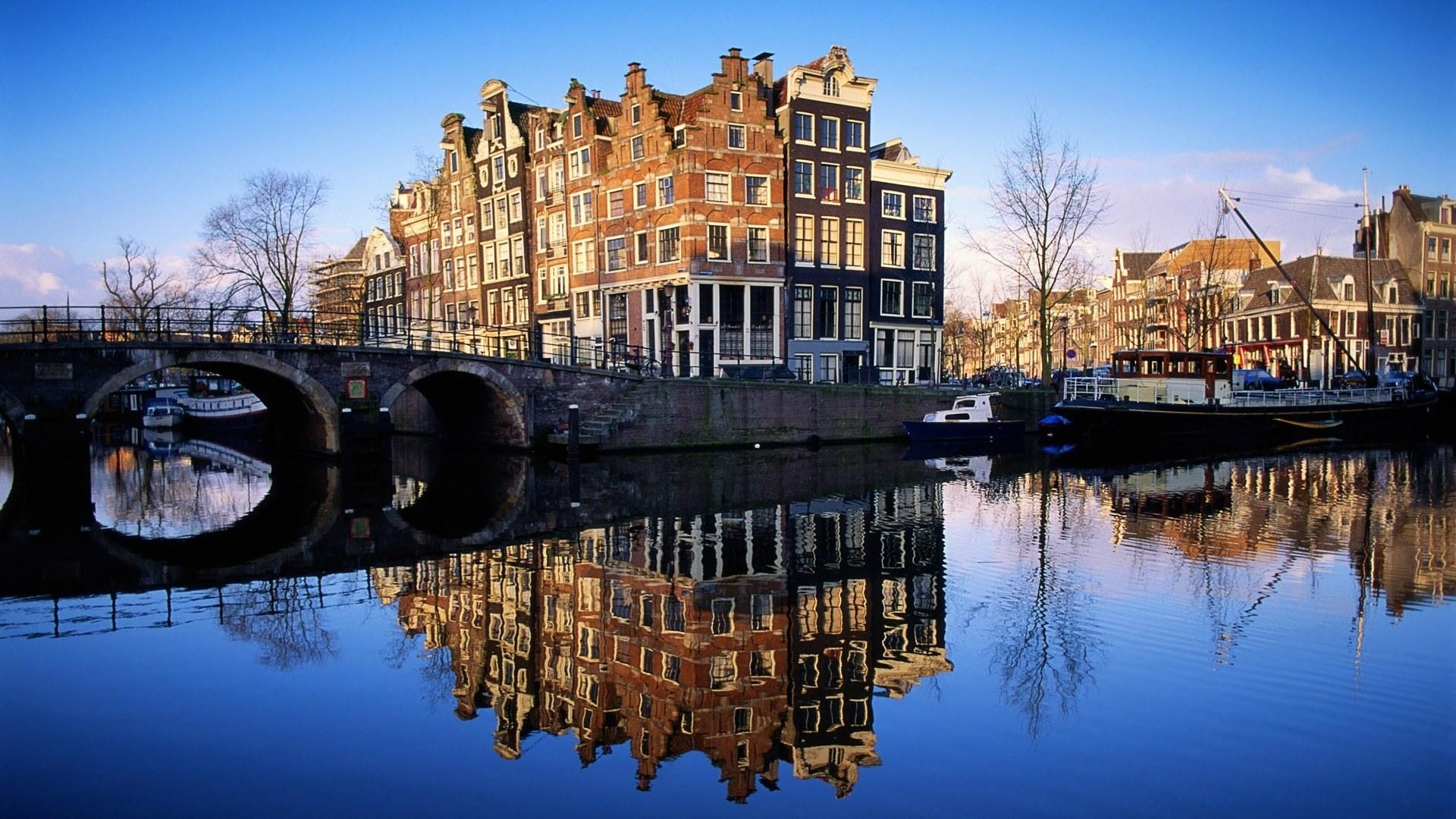 Right Click On This Wallpapers - Amsterdam Nice , HD Wallpaper & Backgrounds