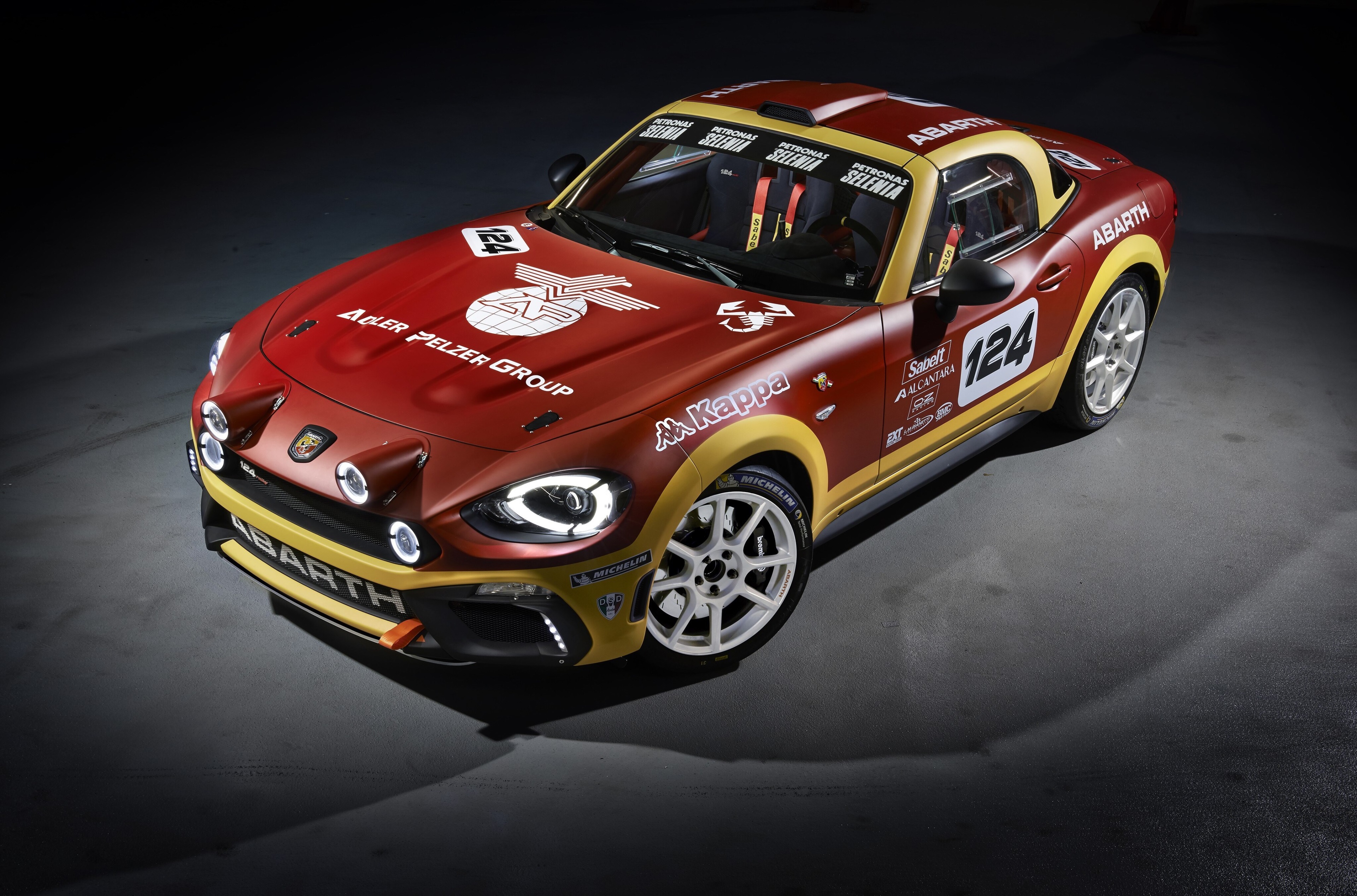 Fiat 124 Spider Abarth 4k Full Hd Wallpapers New - Abarth 124 Rally 2018 , HD Wallpaper & Backgrounds