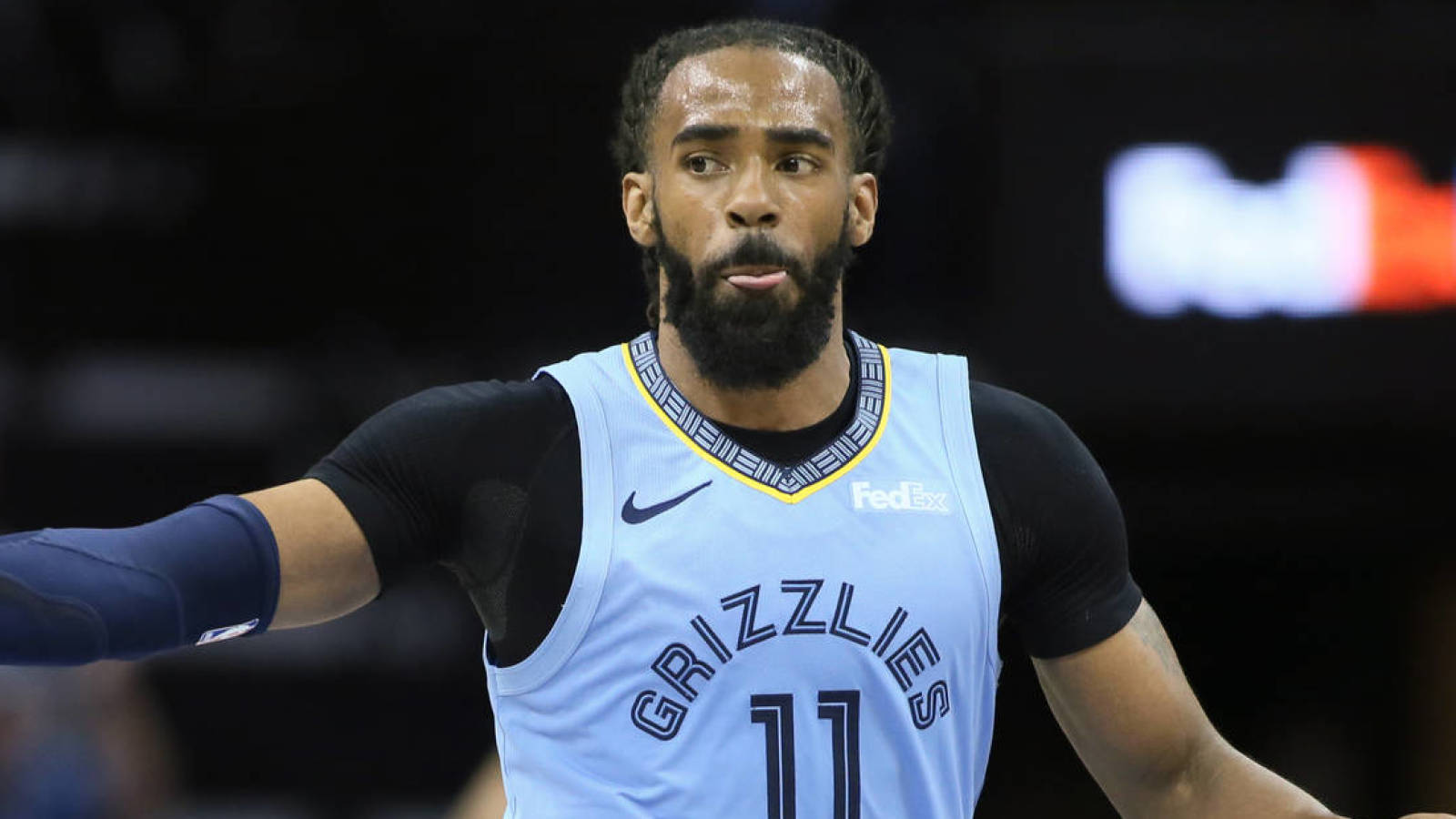 Grizzlies Trade Mike Conley To Jazz In Blockbuster - Mike Conley , HD Wallpaper & Backgrounds