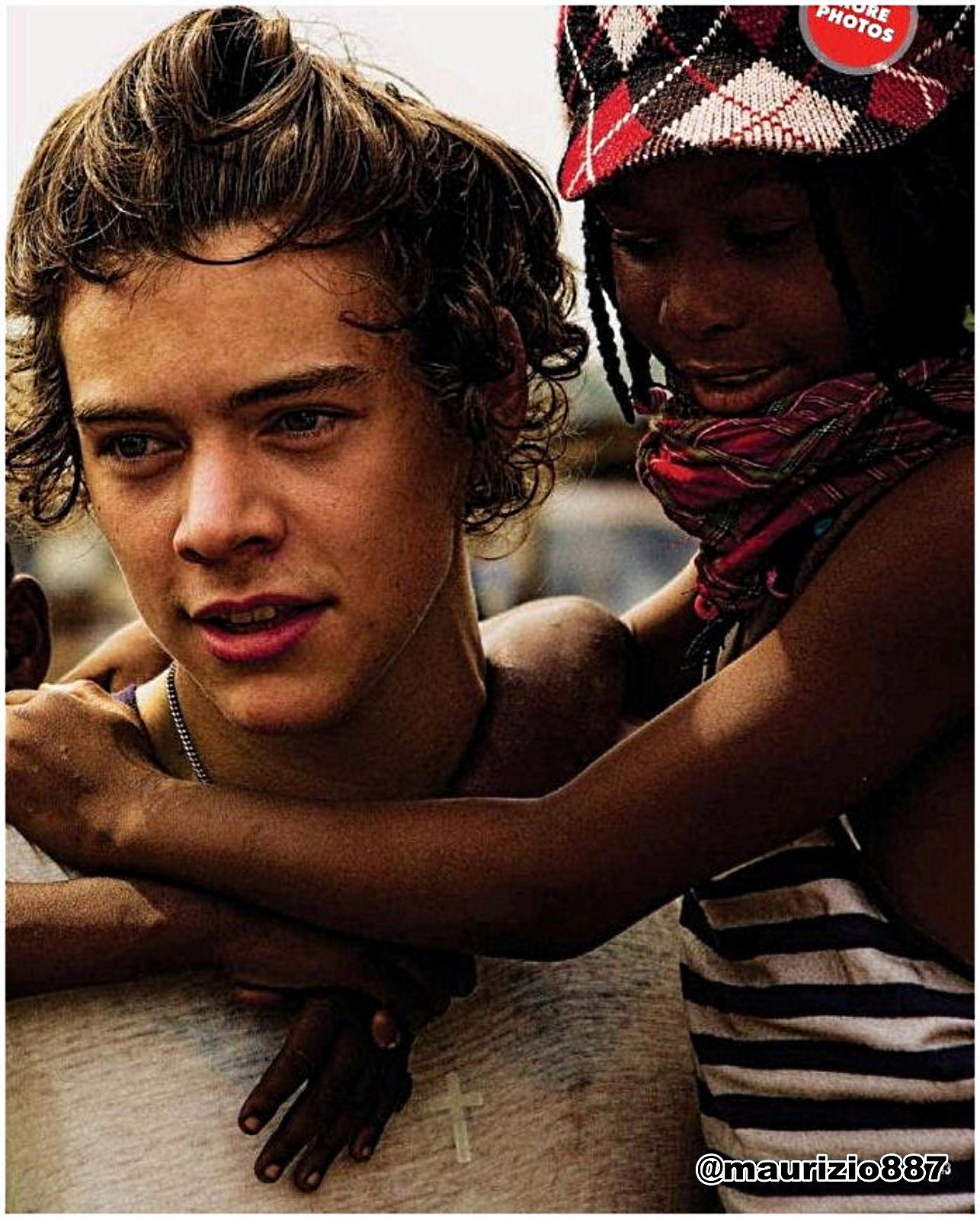 One Direction Images Harry Styles Ghana, 2013 Hd Wallpaper - Harry Styles Help People , HD Wallpaper & Backgrounds