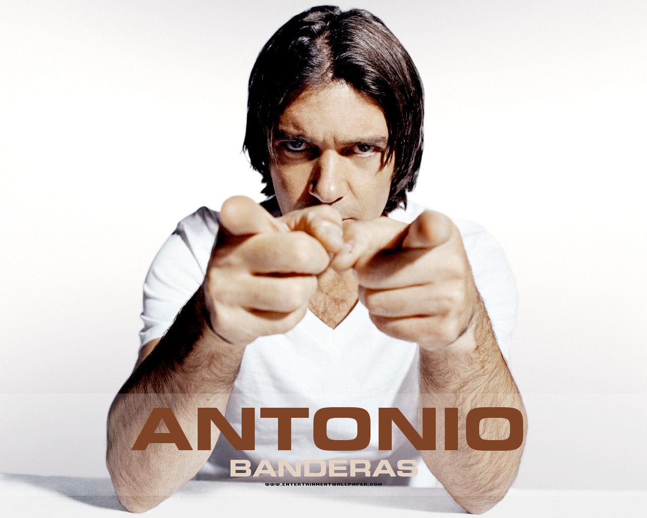 Wallpaper Banderas - Antonio Banderas , HD Wallpaper & Backgrounds