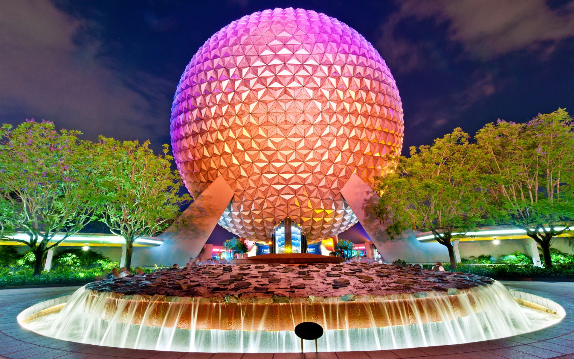 Spaceship Wallpapers - Disney World, Epcot , HD Wallpaper & Backgrounds