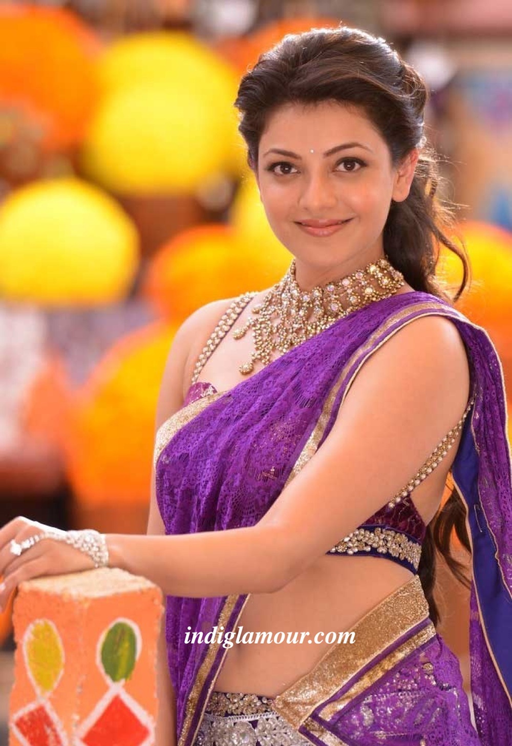 Kajal Aggarwal - Sexy Tamil Actress Kajal , HD Wallpaper & Backgrounds