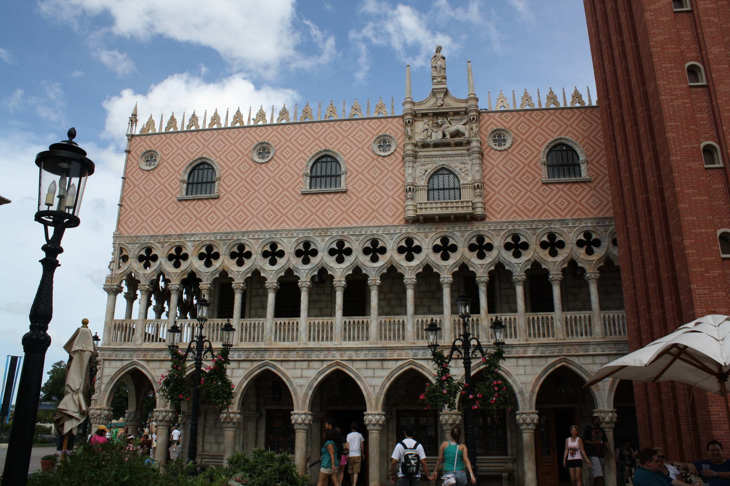Epcot Images The Pavillions Of World Showcase Hd Wallpaper - Piazza San Marco , HD Wallpaper & Backgrounds