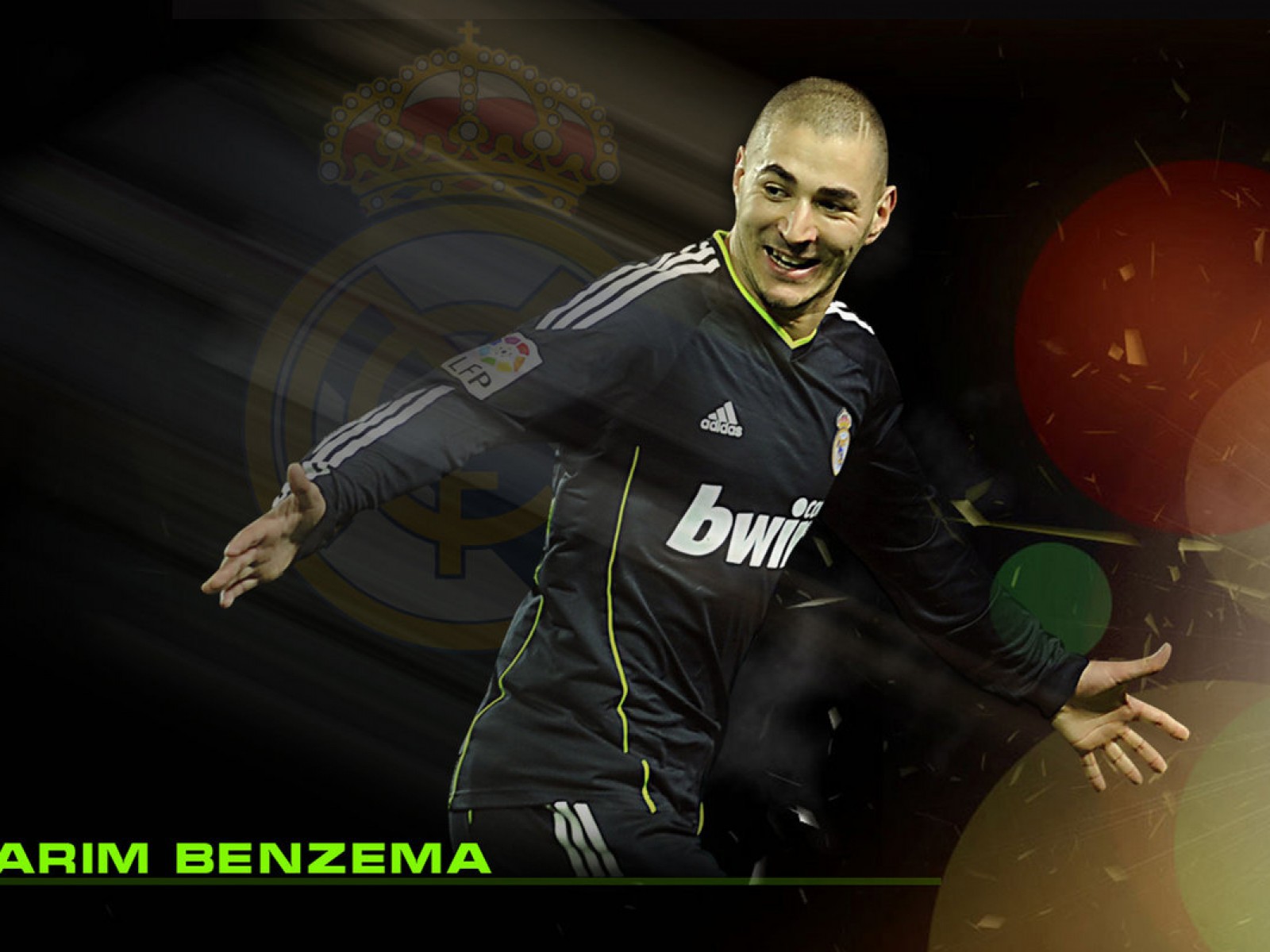 The Football Player Real Madrid Karim Benzema In The - Karim Benzema Real Madrid 2011 , HD Wallpaper & Backgrounds
