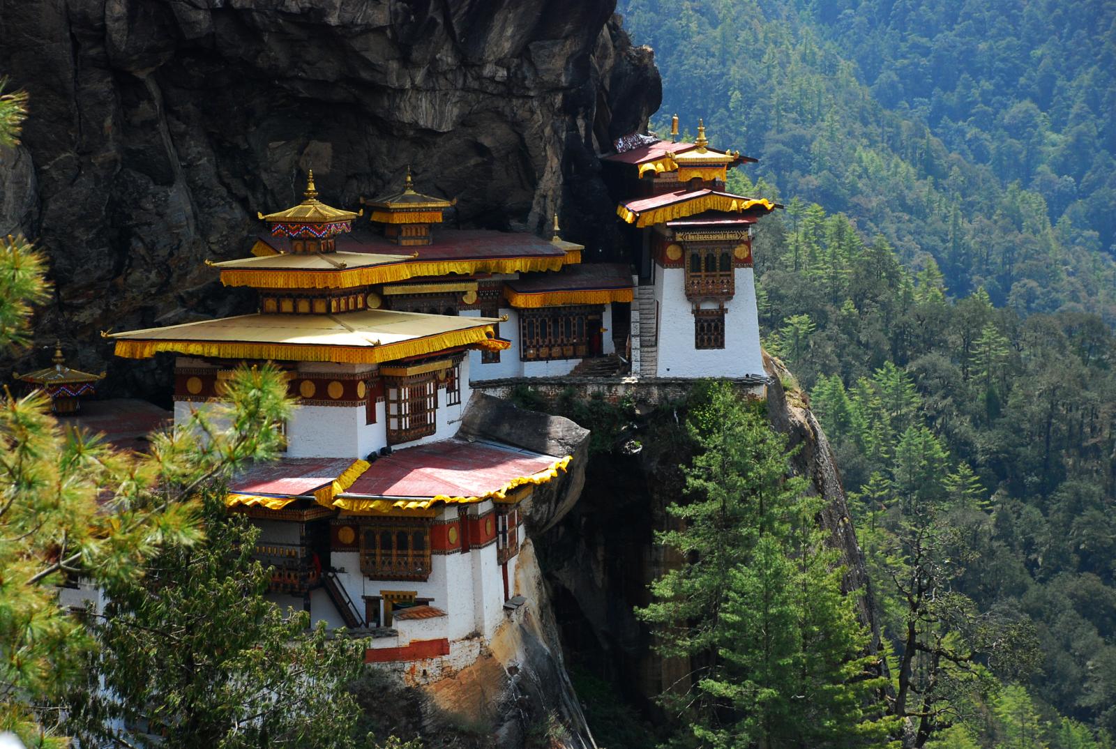 Bhutan Interesting Home - Paro Taktsang , HD Wallpaper & Backgrounds