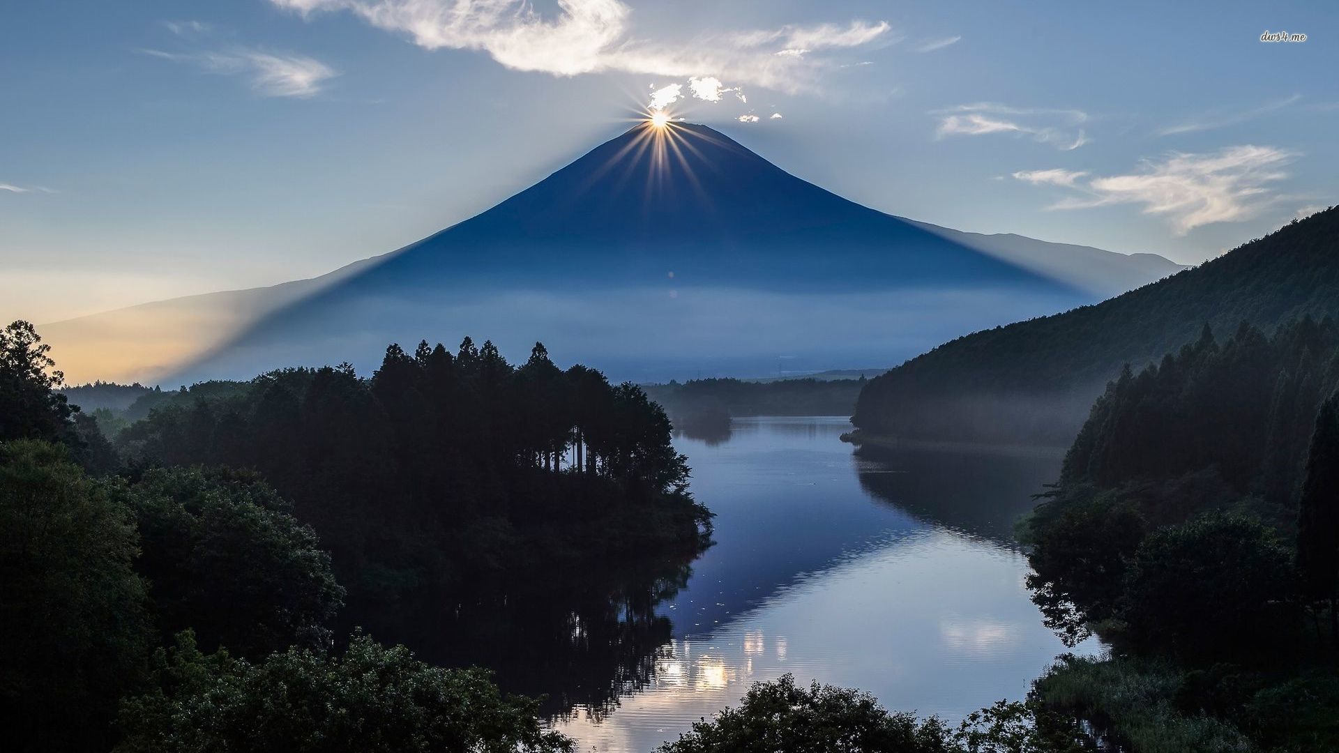 Sun Resting On Top Of Mount Fuji Wallpaper - Mount Fuji , HD Wallpaper & Backgrounds