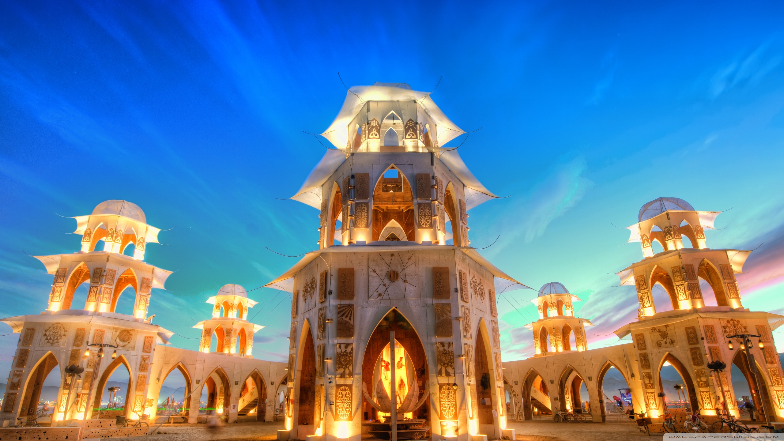 Mobile - Buildings Of Burning Man , HD Wallpaper & Backgrounds