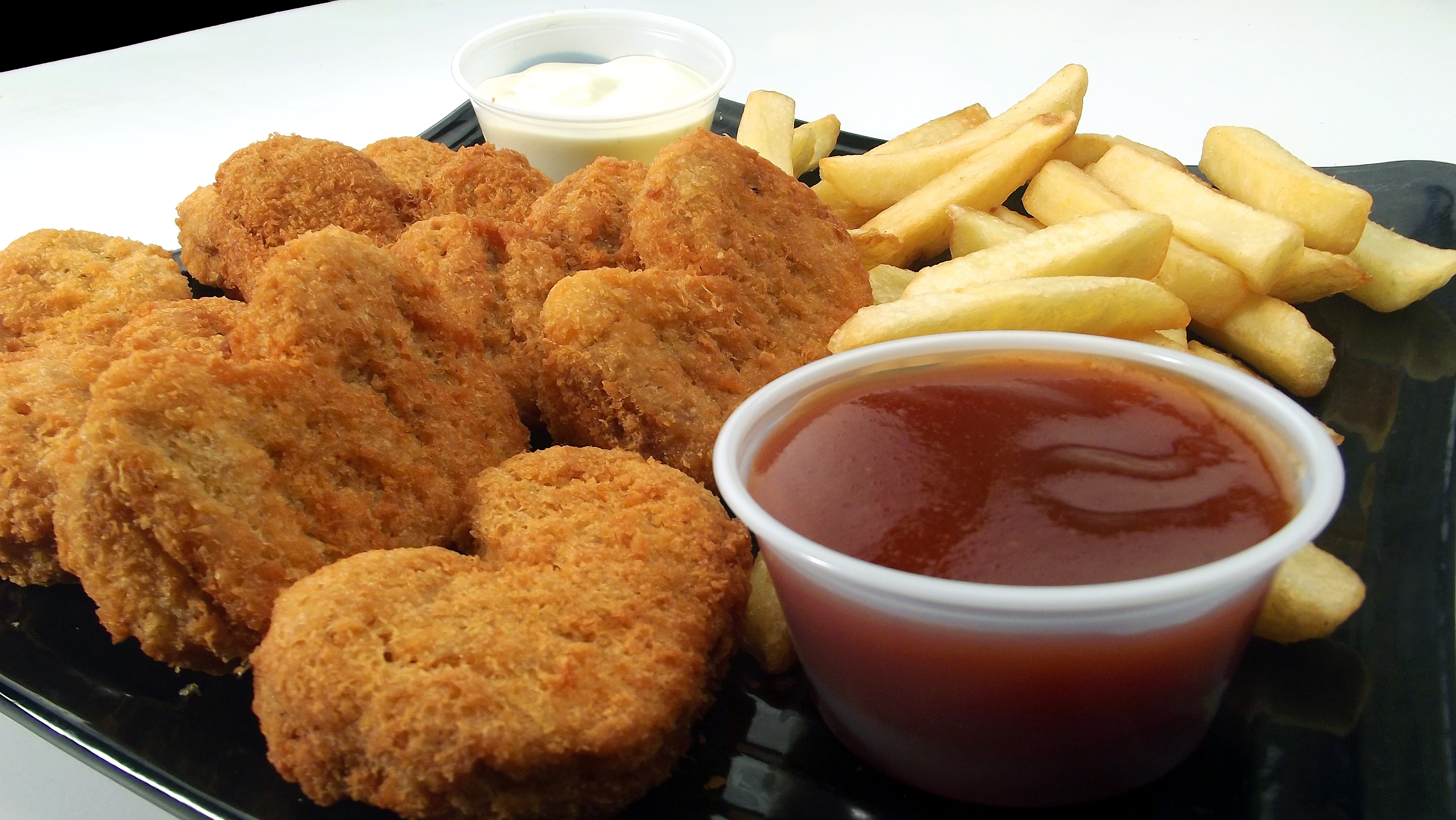 Nuggets, Keychup, And Fries Dish - Chicken Nuggets , HD Wallpaper & Backgrounds