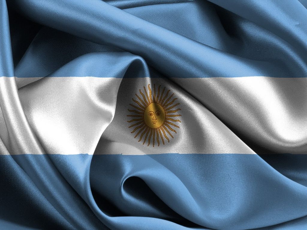 R D'a] Estudio - Bandera De Argentina Flameante , HD Wallpaper & Backgrounds