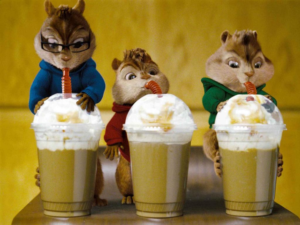 Alvin And The Chipmunks Wallpaper - Alvin And The Chipmunks Eating , HD Wallpaper & Backgrounds