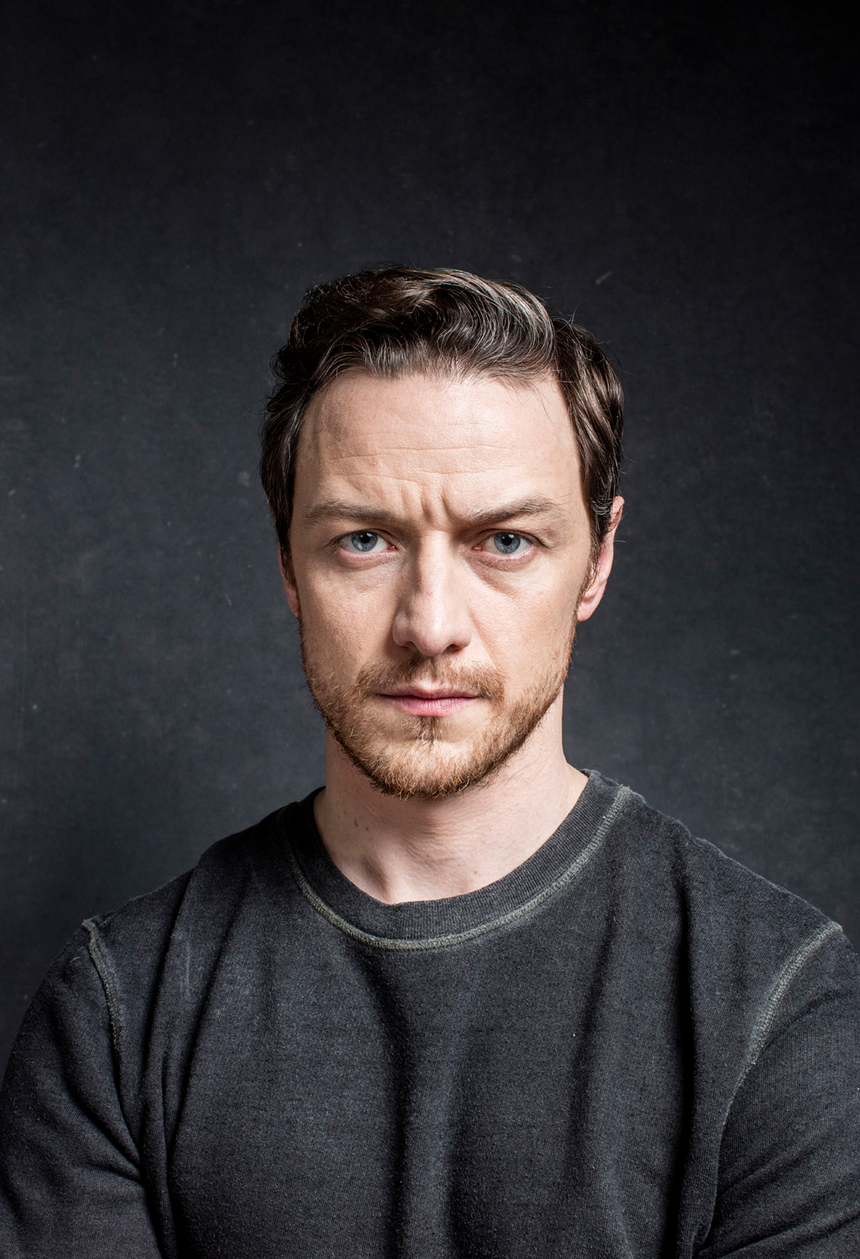 Photo Of James Mcavoy - James Mcavoy Wallpaper Iphone , HD Wallpaper & Backgrounds