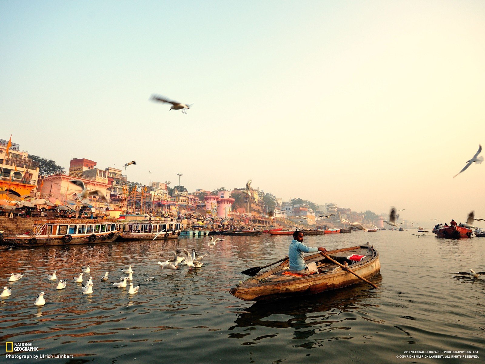 Varanasi, India, National Geographic Hd Wallpapers - Ganges River , HD Wallpaper & Backgrounds
