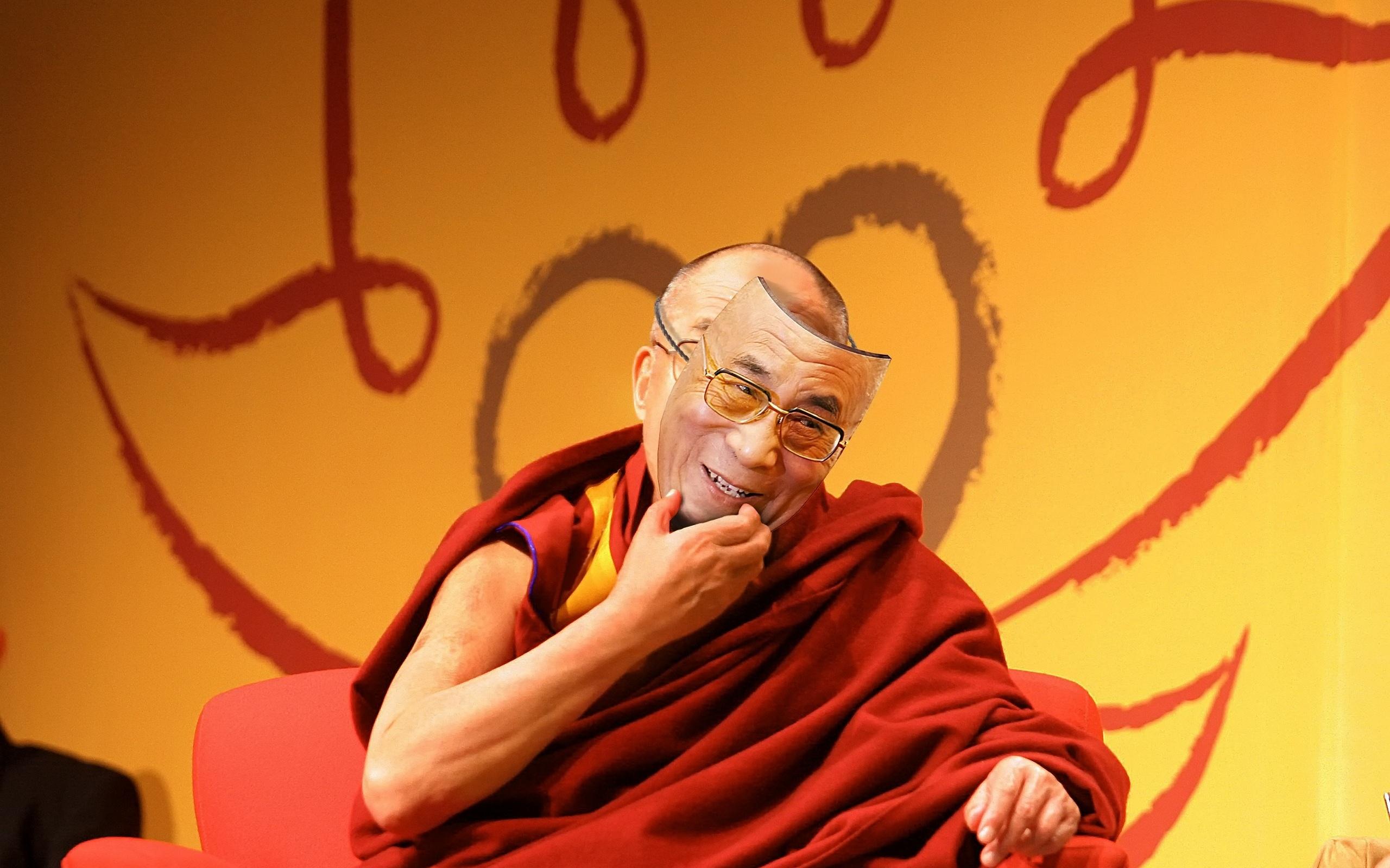 Dalai Lama Wallpaper - Dalai Lama , HD Wallpaper & Backgrounds
