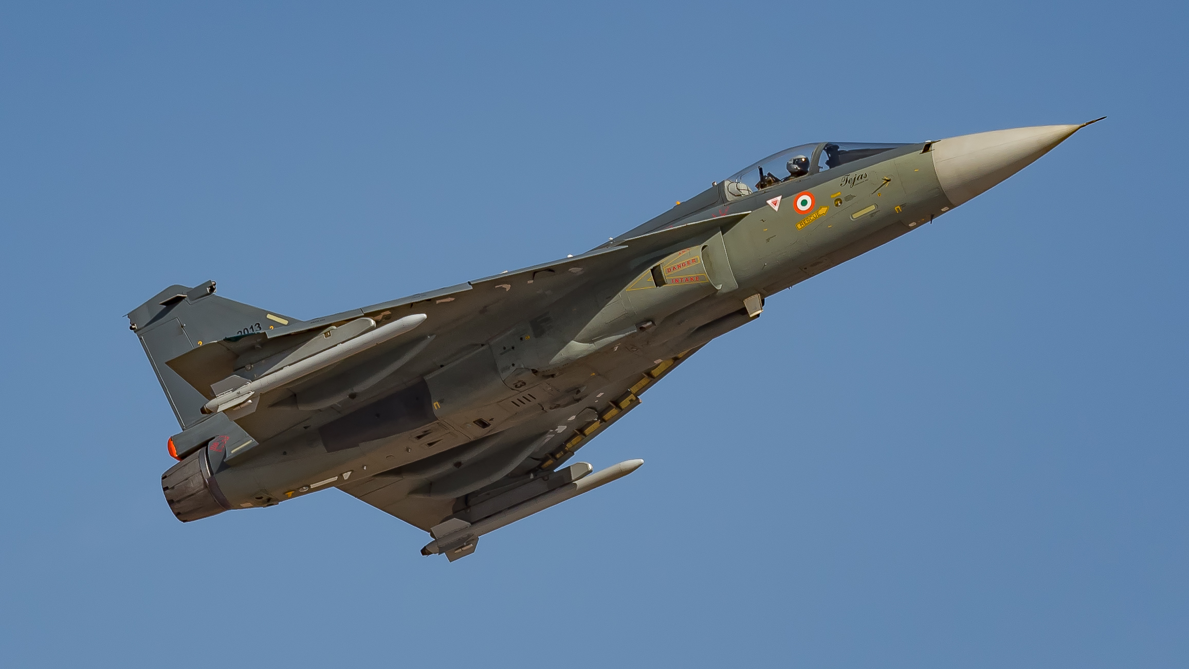 Download Image - Tejas Aircraft , HD Wallpaper & Backgrounds