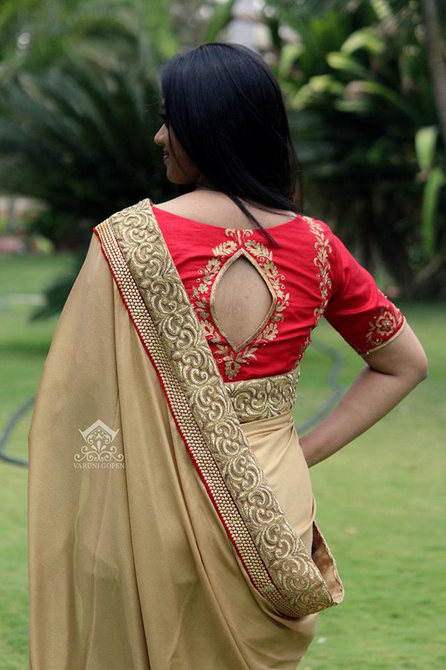 Trendy Blouse Neck Designs - Saree Blouse Designs Back Neck , HD Wallpaper & Backgrounds