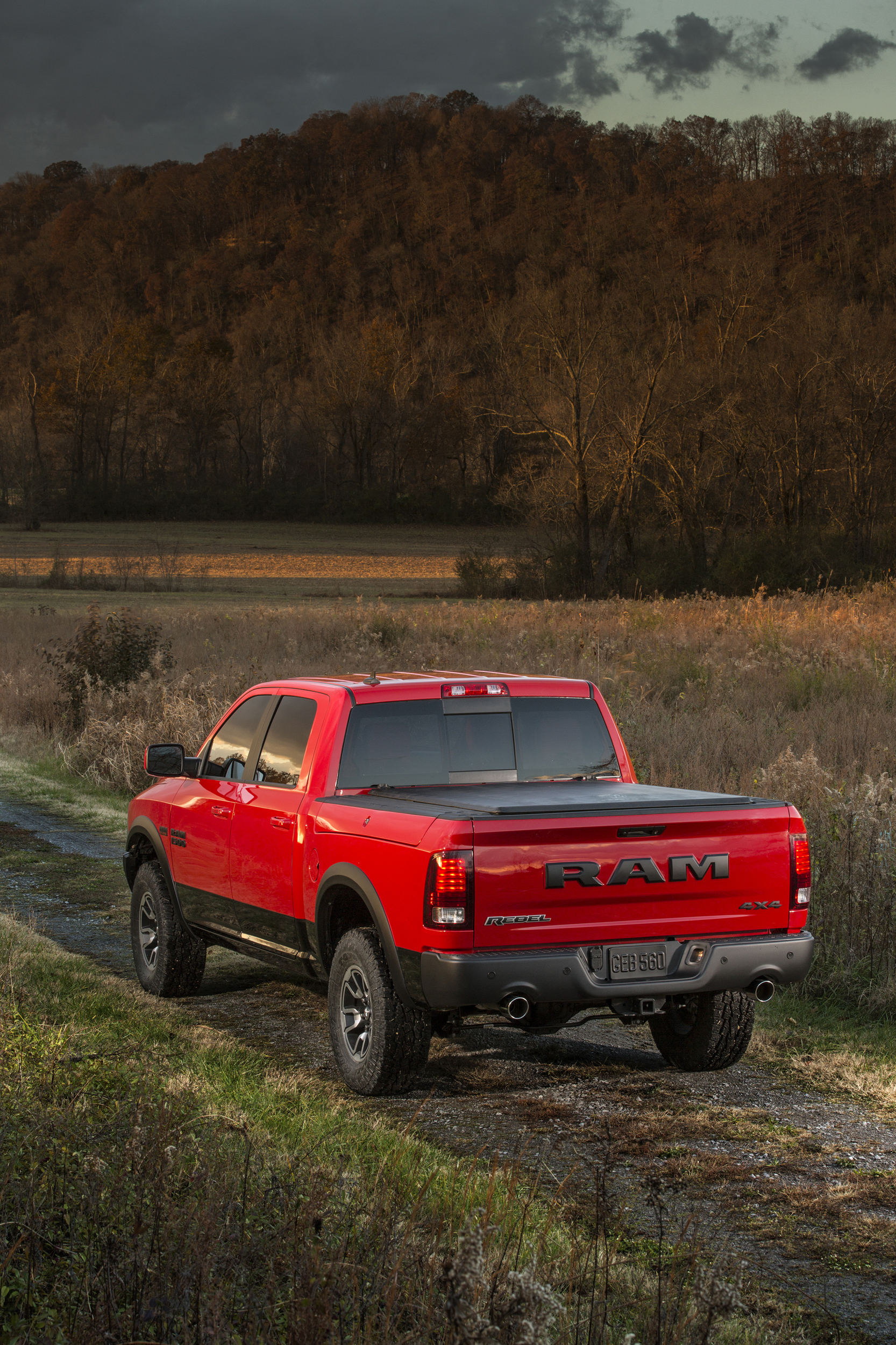 Dodge Ram Rebel Wallpaper For Iphone , HD Wallpaper & Backgrounds