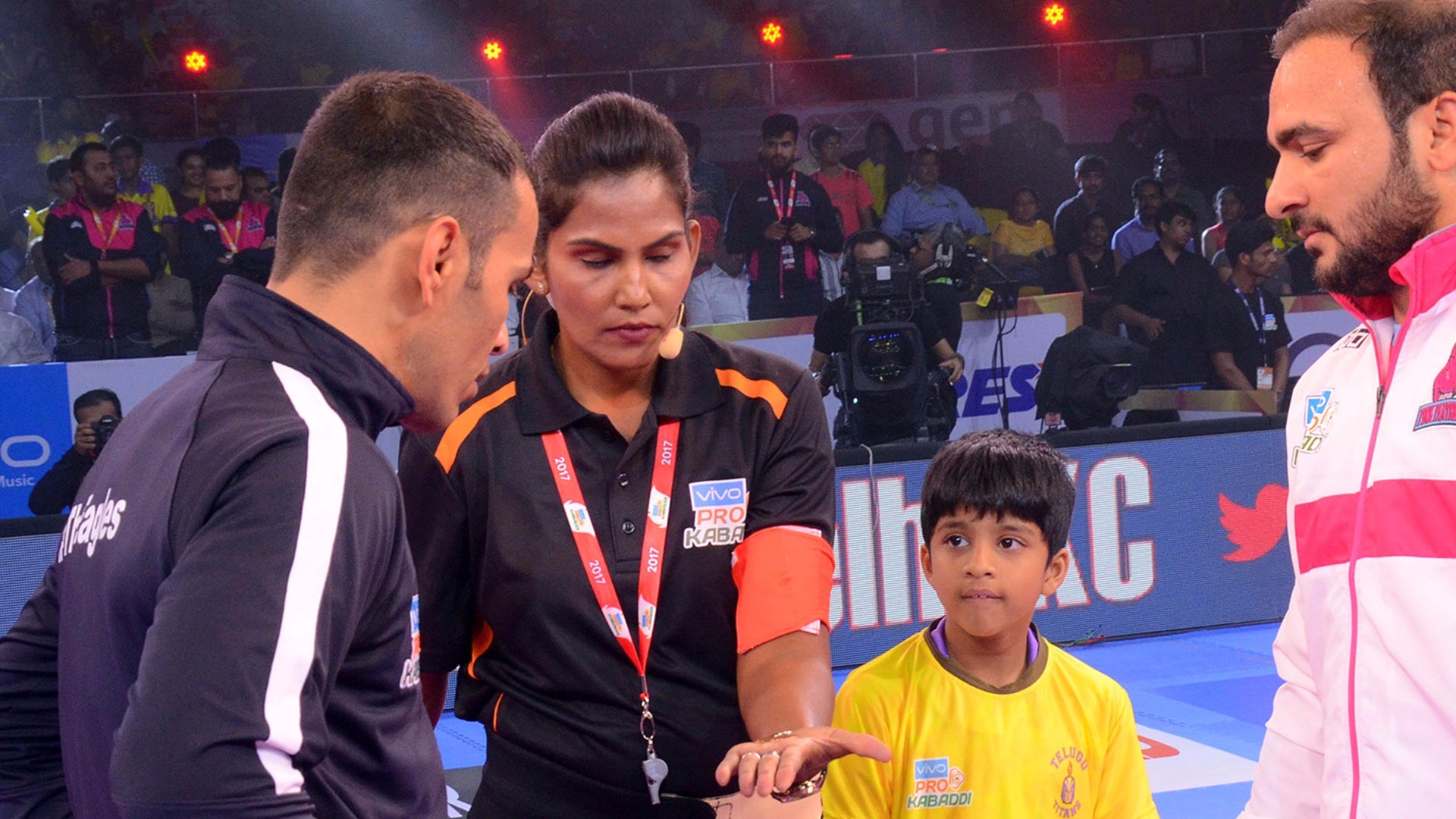 Sasmita Das Before Passing The Referee Exams Was An - Pro Kabaddi Lady Referee , HD Wallpaper & Backgrounds
