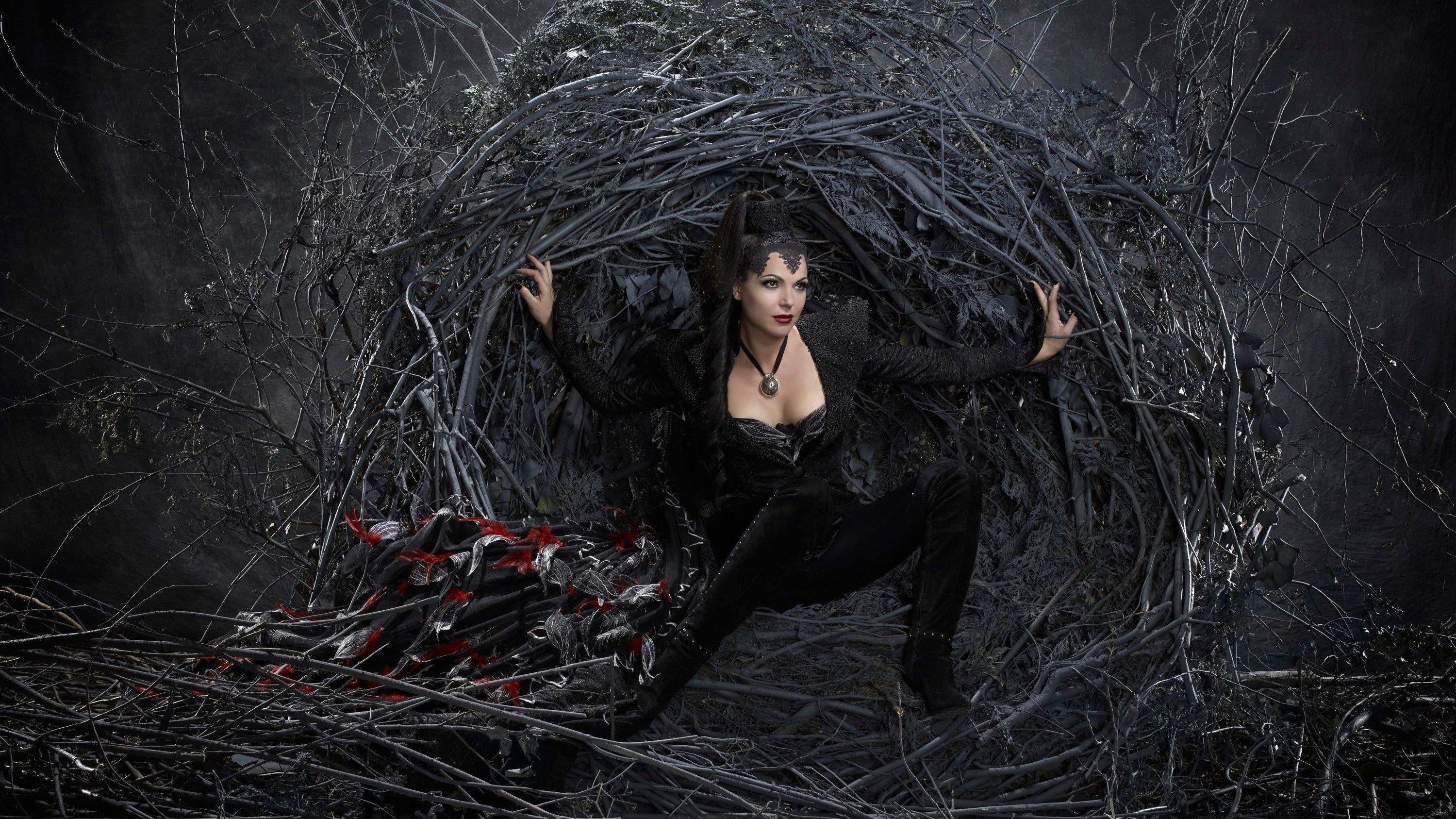 Regina, Better Known As The Evil Queen Computer Wallpapers , HD Wallpaper & Backgrounds