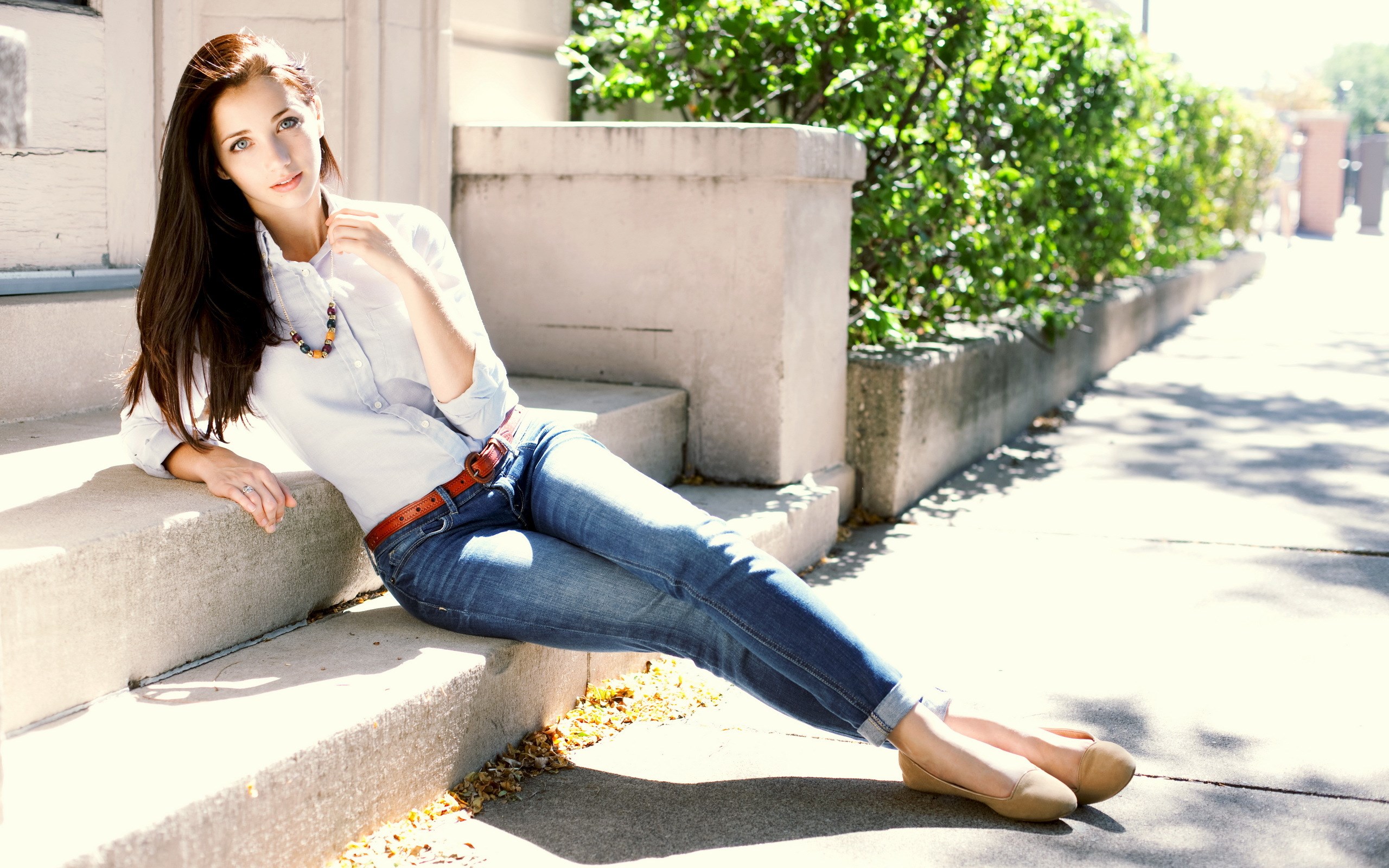 Emily Rudd Girl Model Fashion , HD Wallpaper & Backgrounds