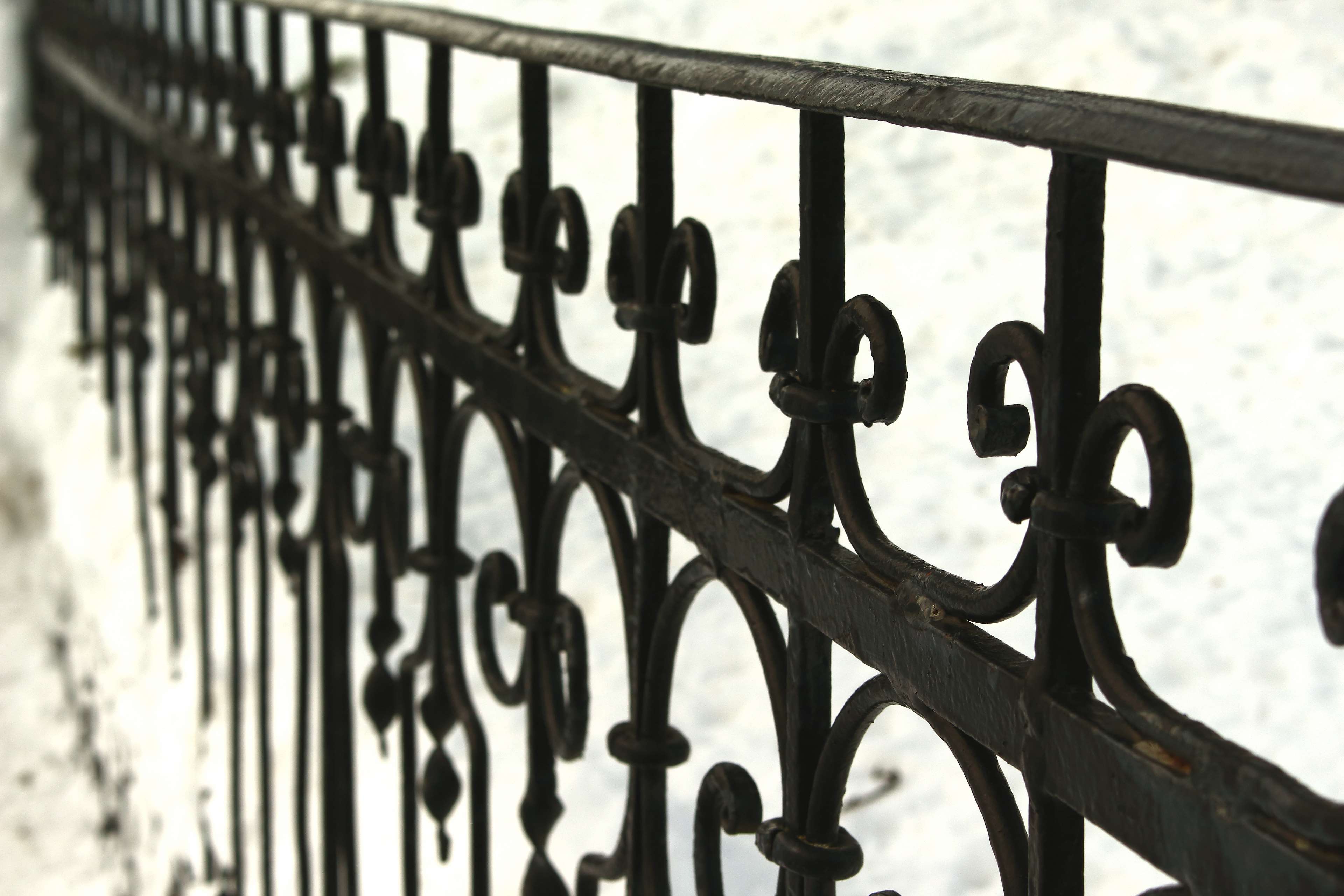 Blacksmith, Cemetery, Fence, Graveyard, Metal, Repetition, - Handrail , HD Wallpaper & Backgrounds