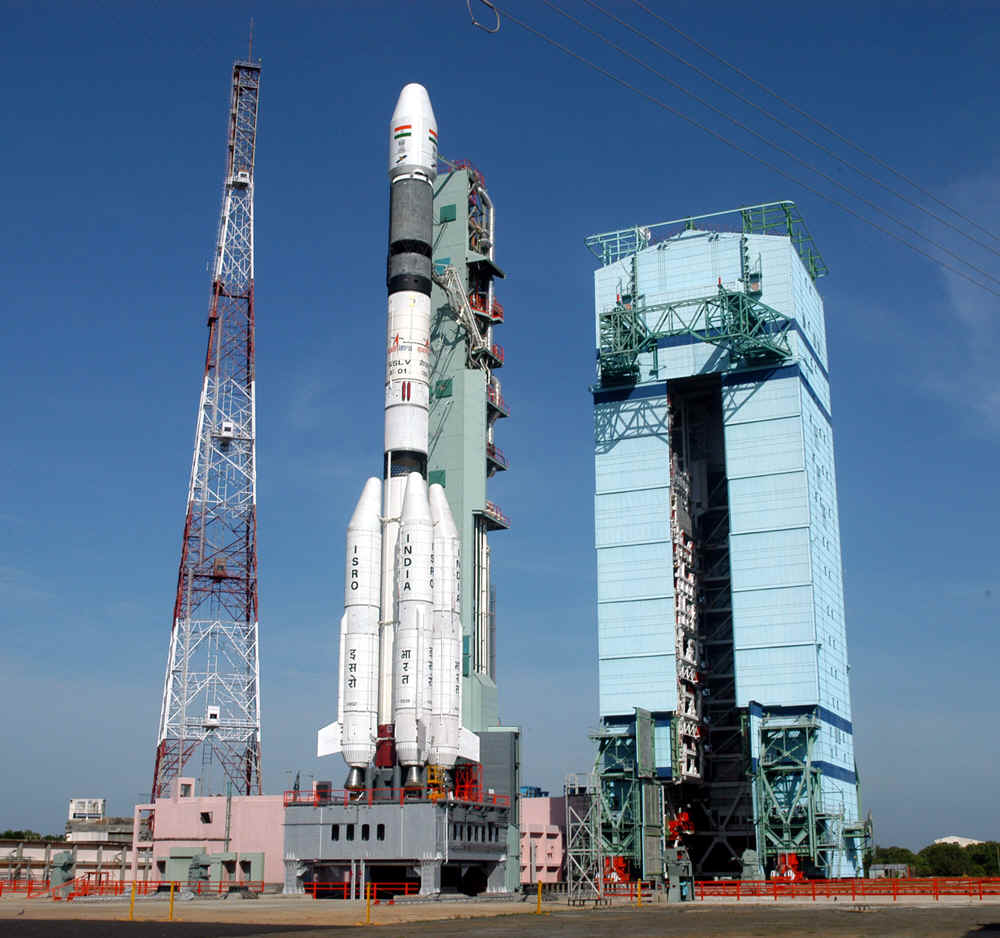 Isro Full Hd Wallpapers Free Download At Hdwalle - India's Development In Science And Technology , HD Wallpaper & Backgrounds