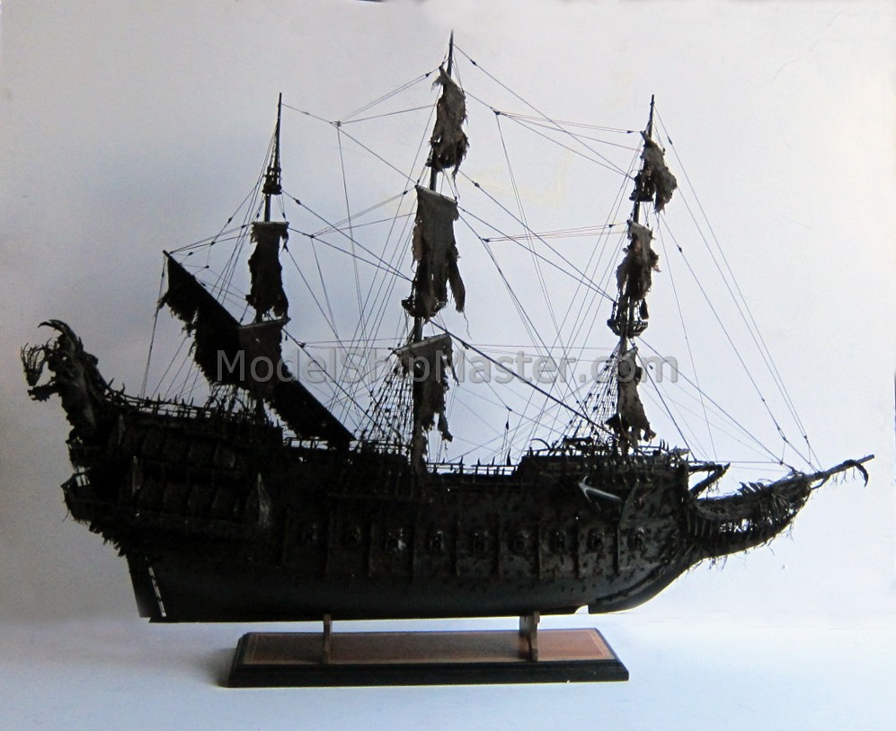 Flying Dutchman Ghost/pirate Ship Model - Flying Dutchman Pirate Ship Model , HD Wallpaper & Backgrounds