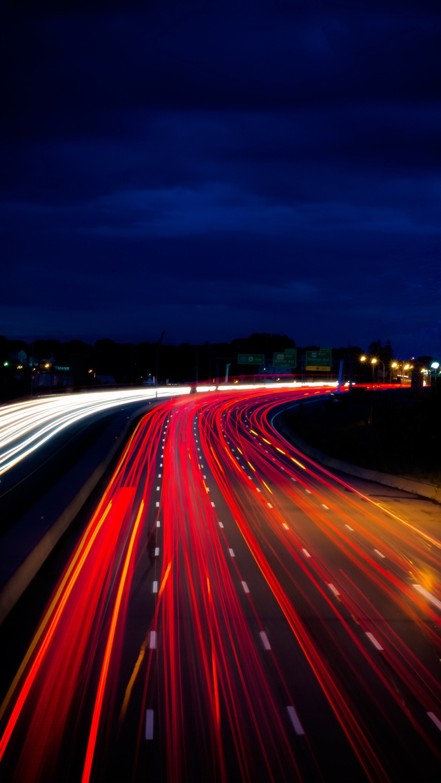 Night Traffic Flow - Traffic Wallpaper Iphone 6 , HD Wallpaper & Backgrounds