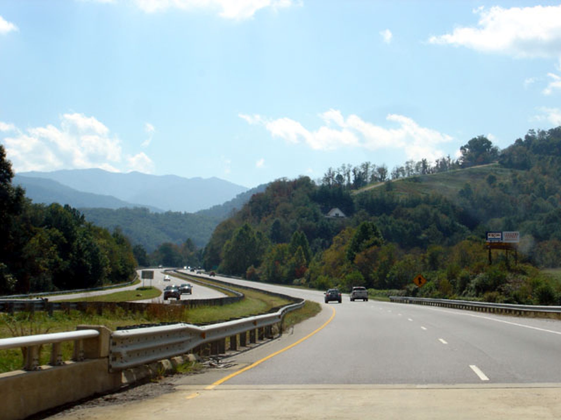 Highways In Between Smoky Mountains Wallpaper In 1920x1440p - Great Smoky Mountain Expressway , HD Wallpaper & Backgrounds