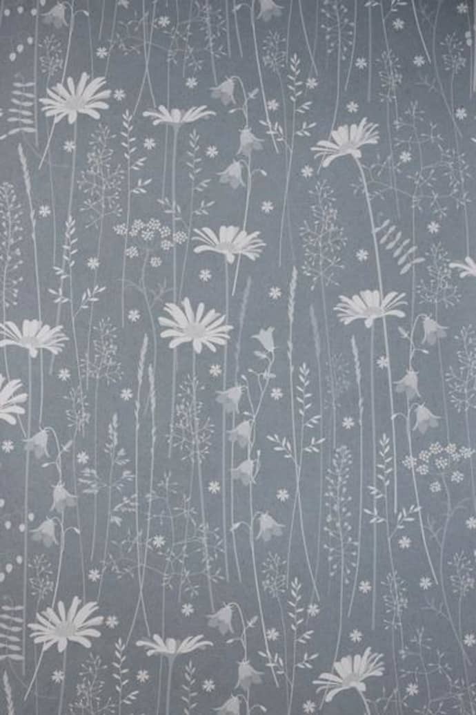 Daisy Meadow Wallpaper In Moonrise - Wallpaper , HD Wallpaper & Backgrounds
