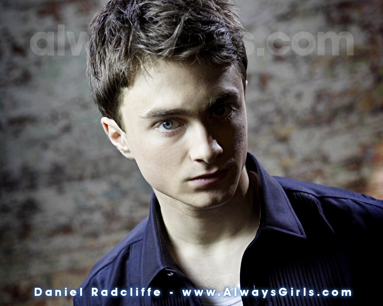 Daniel Radcliffe Girlfriend - Wallpaper , HD Wallpaper & Backgrounds