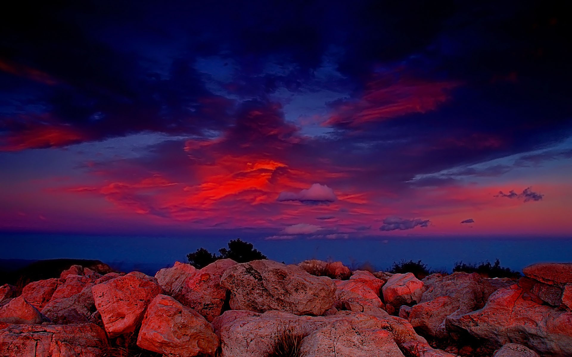 Red Sky Sunset Wallpaper - Purple Red Sky , HD Wallpaper & Backgrounds