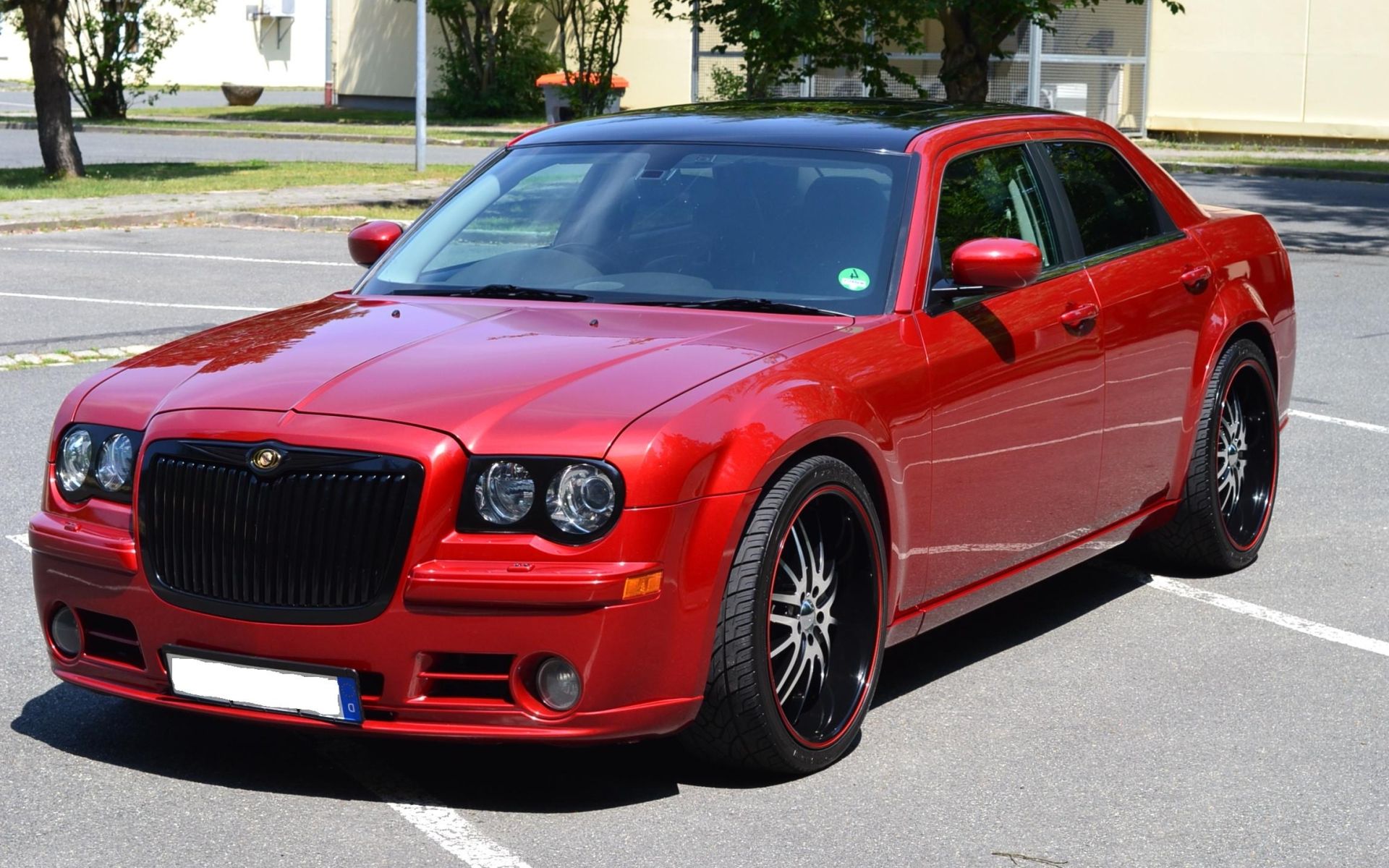 Chrysler 300c Red Car Hd Wallpaper - Custom Red Chrysler 300 , HD Wallpaper & Backgrounds