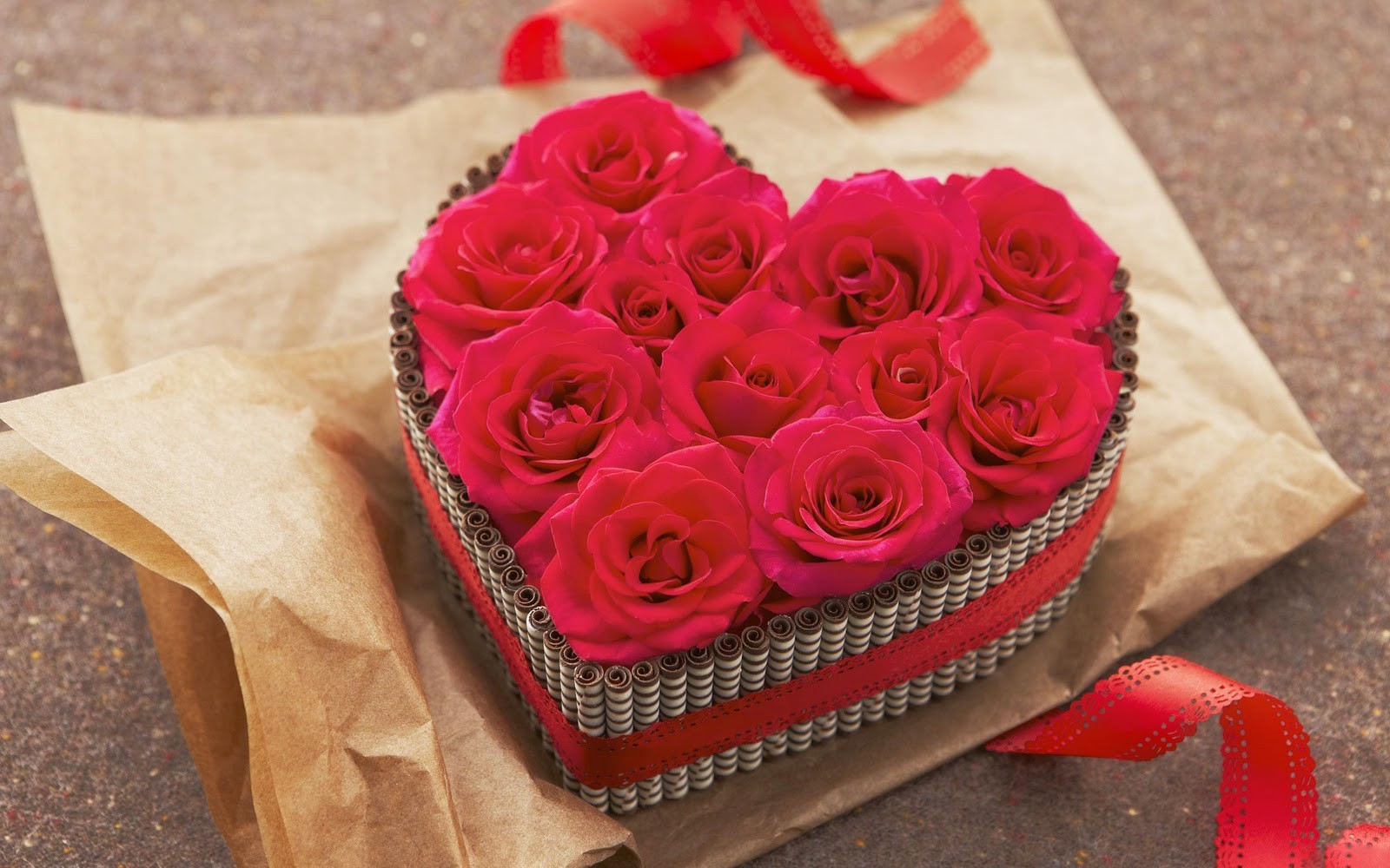 Valentines, Day, Wide, Hd, Wallpaper, For, Desktop, - Roses In A Heart Box , HD Wallpaper & Backgrounds