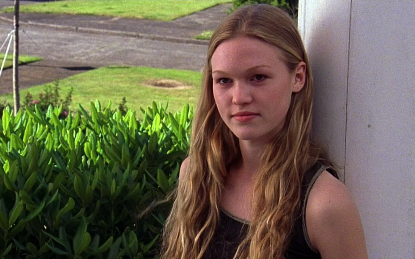 Julia Stiles Wallpaper And Background Image Katarina Stratford