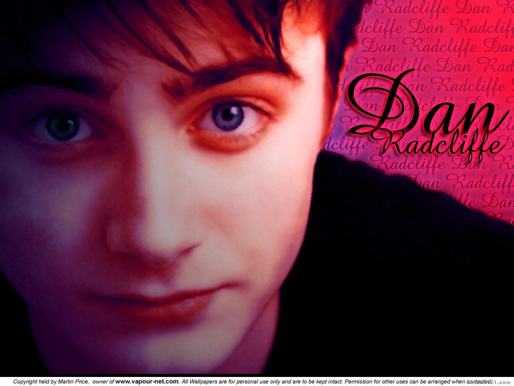 Daniel Radcliffe, Hollywood Celebs, Wallpaper - Daniel Radcliffe , HD Wallpaper & Backgrounds