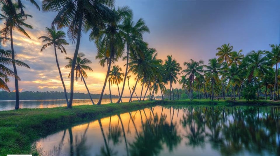 Kerala Tourist Places Wallpapers - Kerala Tourist Places Hd , HD Wallpaper & Backgrounds