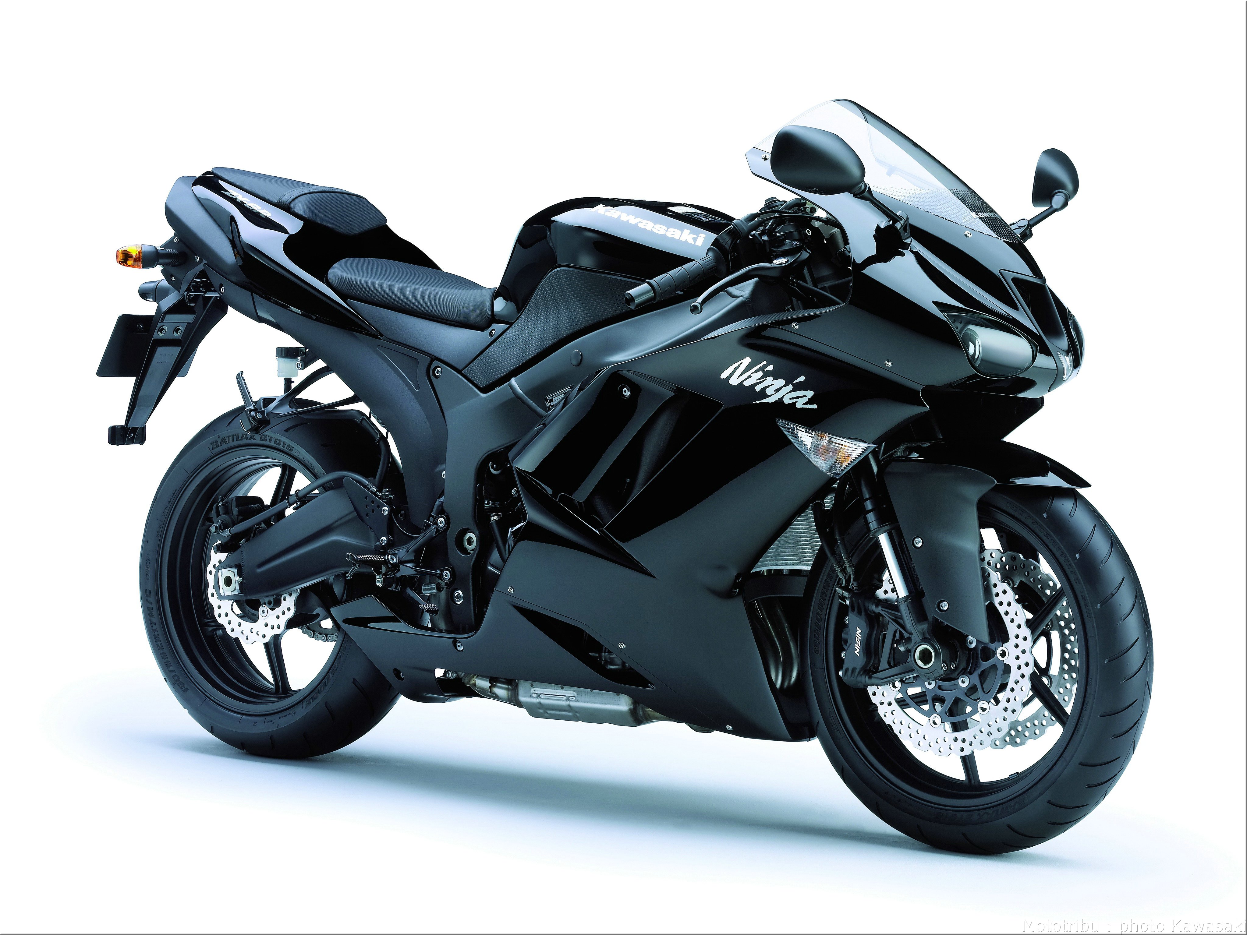 Kawasaki Zx6r 2008 - Kawasaki Ninja Zx 6r , HD Wallpaper & Backgrounds