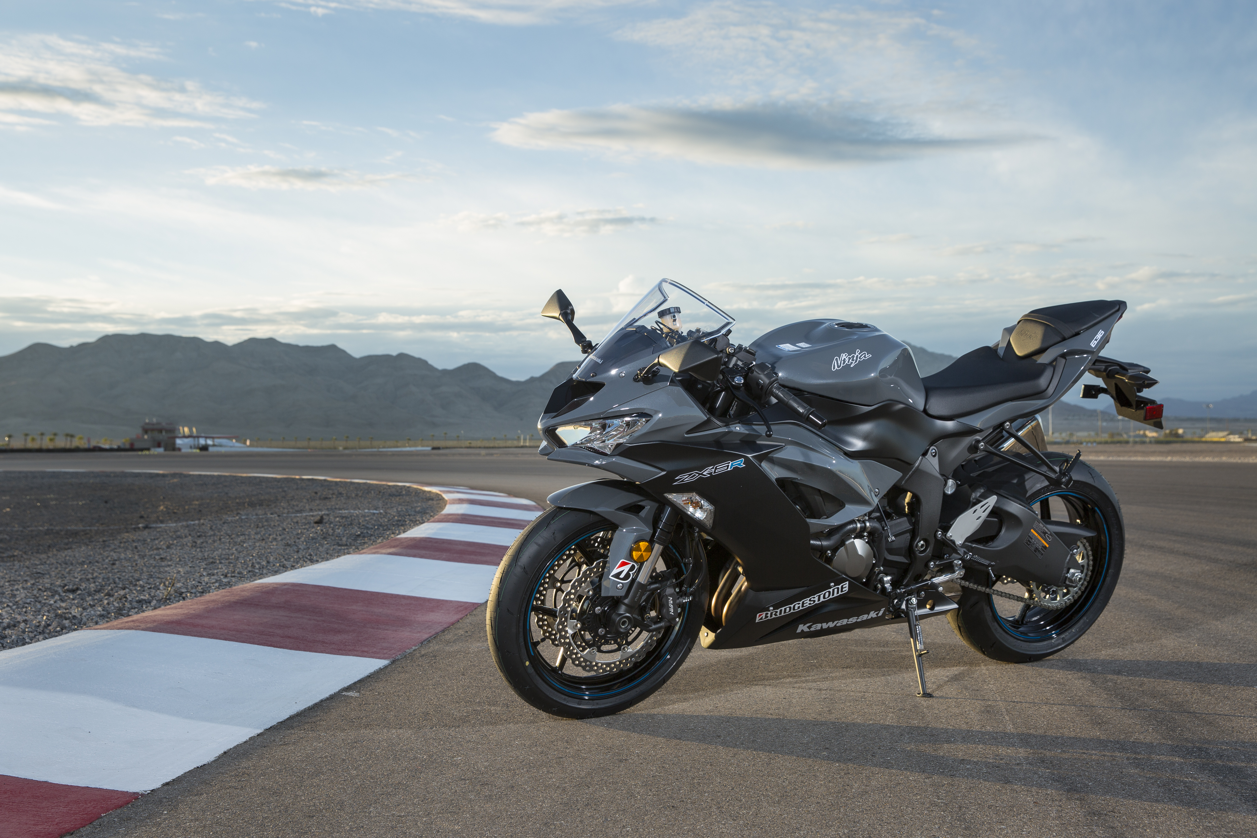 Kawasaki Changes The Game With Their 2019 Ninja Zx6-r - 2019 Zx6 , HD Wallpaper & Backgrounds